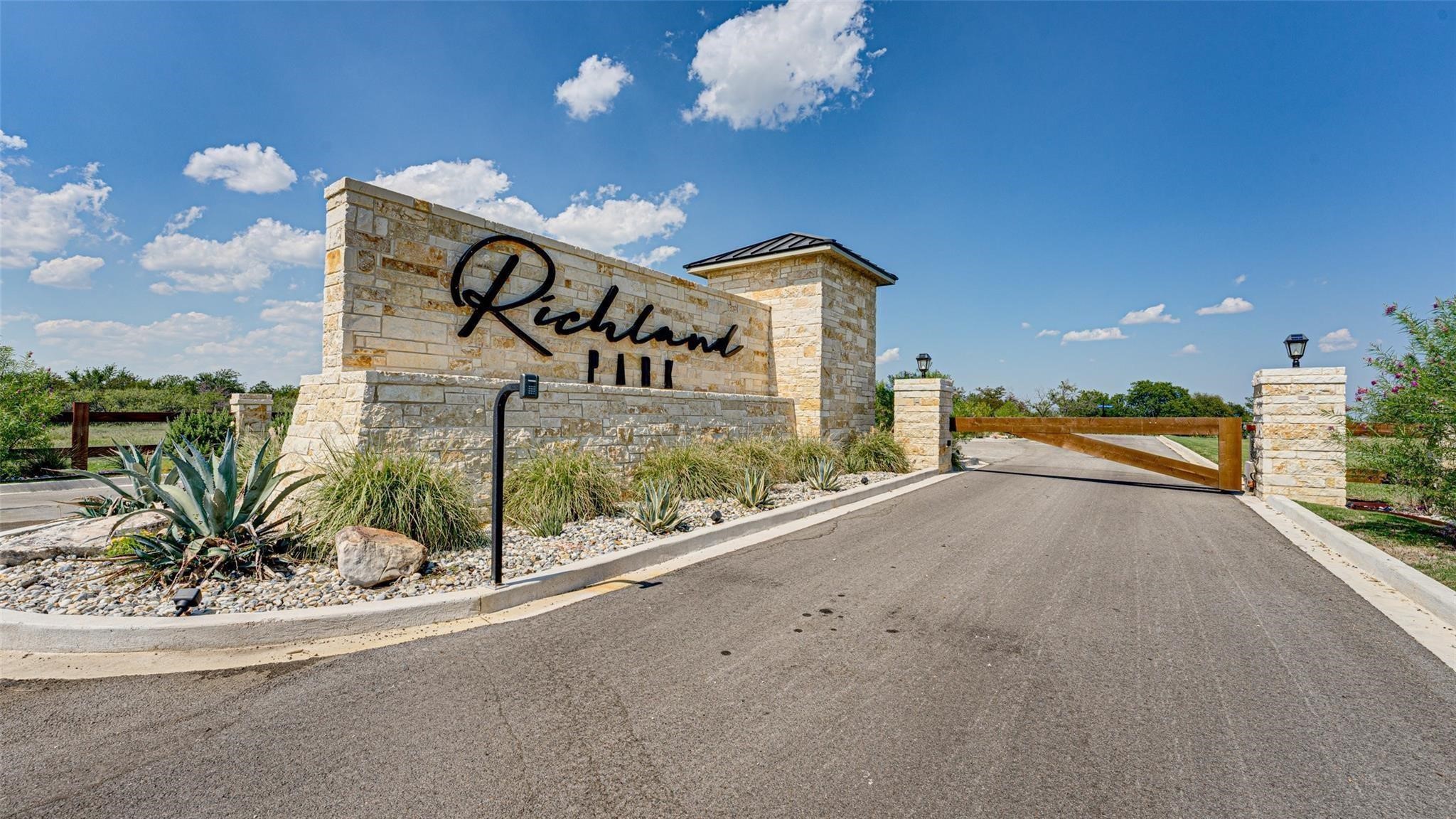88 Richland Park Drive Corsicana TX 75109