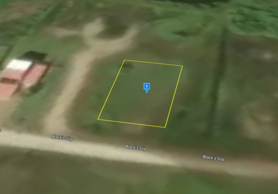 1036 Blacks Slip Gilchrist TX 77617