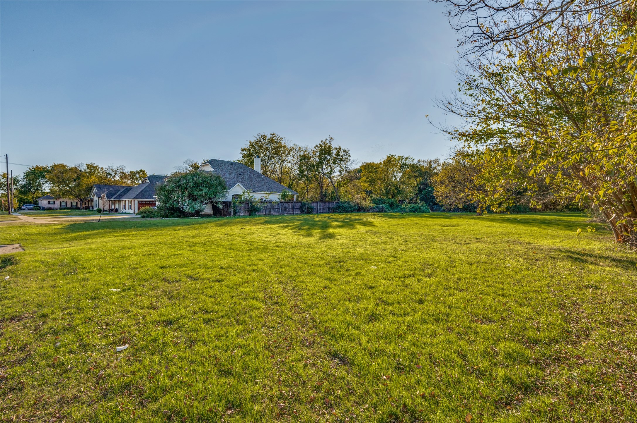 621 N Jefferson Street Lancaster TX 75146