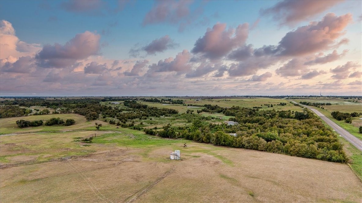 2854 Highway 320 Lott TX 76656