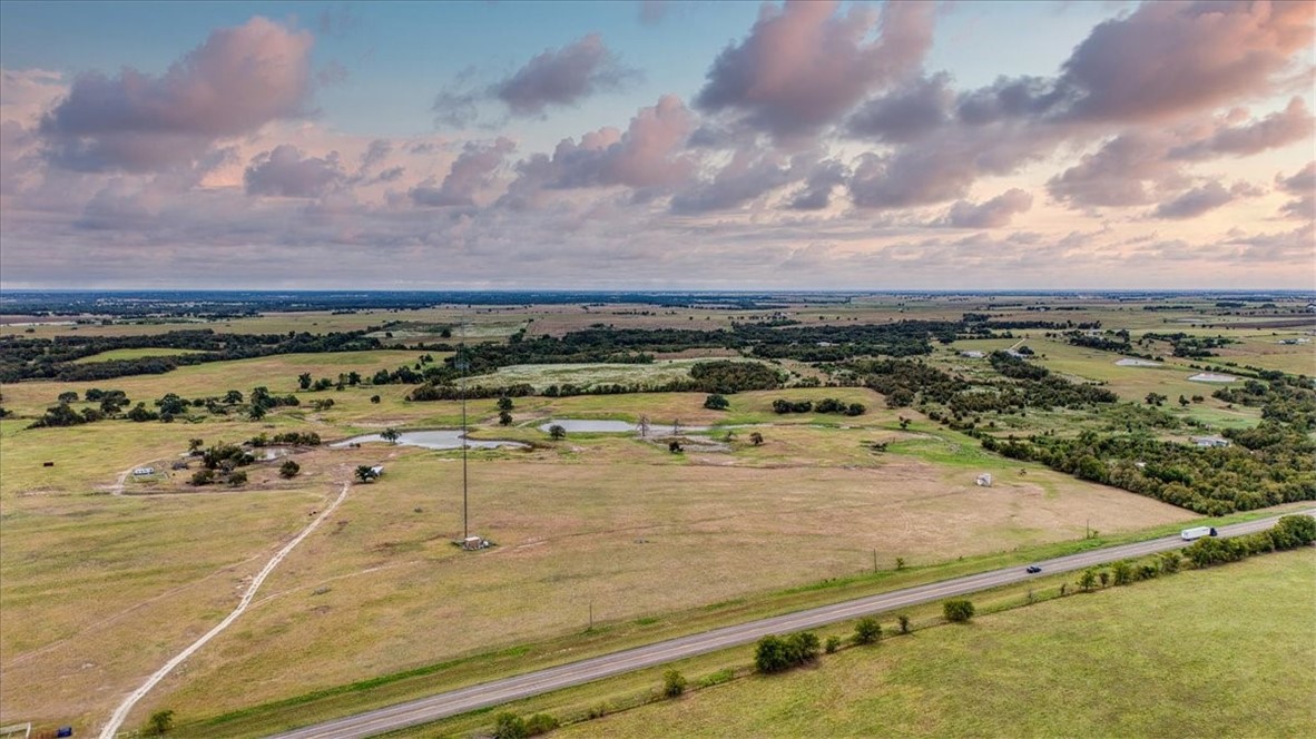 2854 Highway 320 Lott TX 76656
