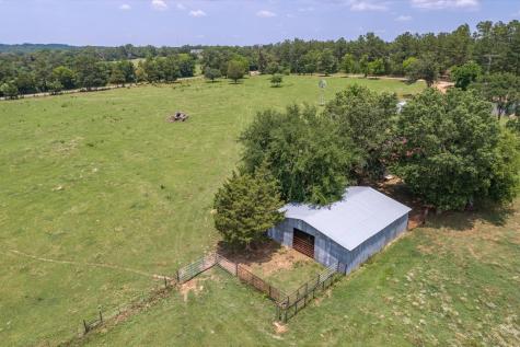 17104 County Road 1100 Flint TX 75762