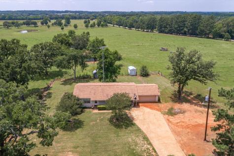 17104 County Road 1100 Flint TX 75762