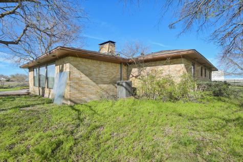 611 Ferris Road Lancaster TX 75146