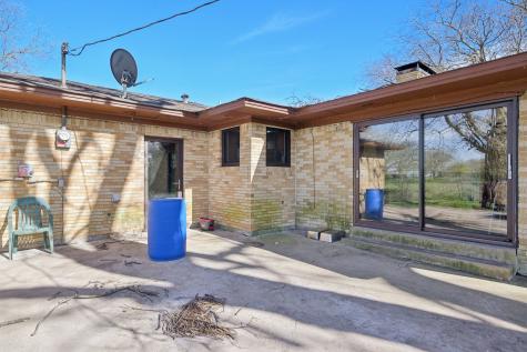 611 Ferris Road Lancaster TX 75146