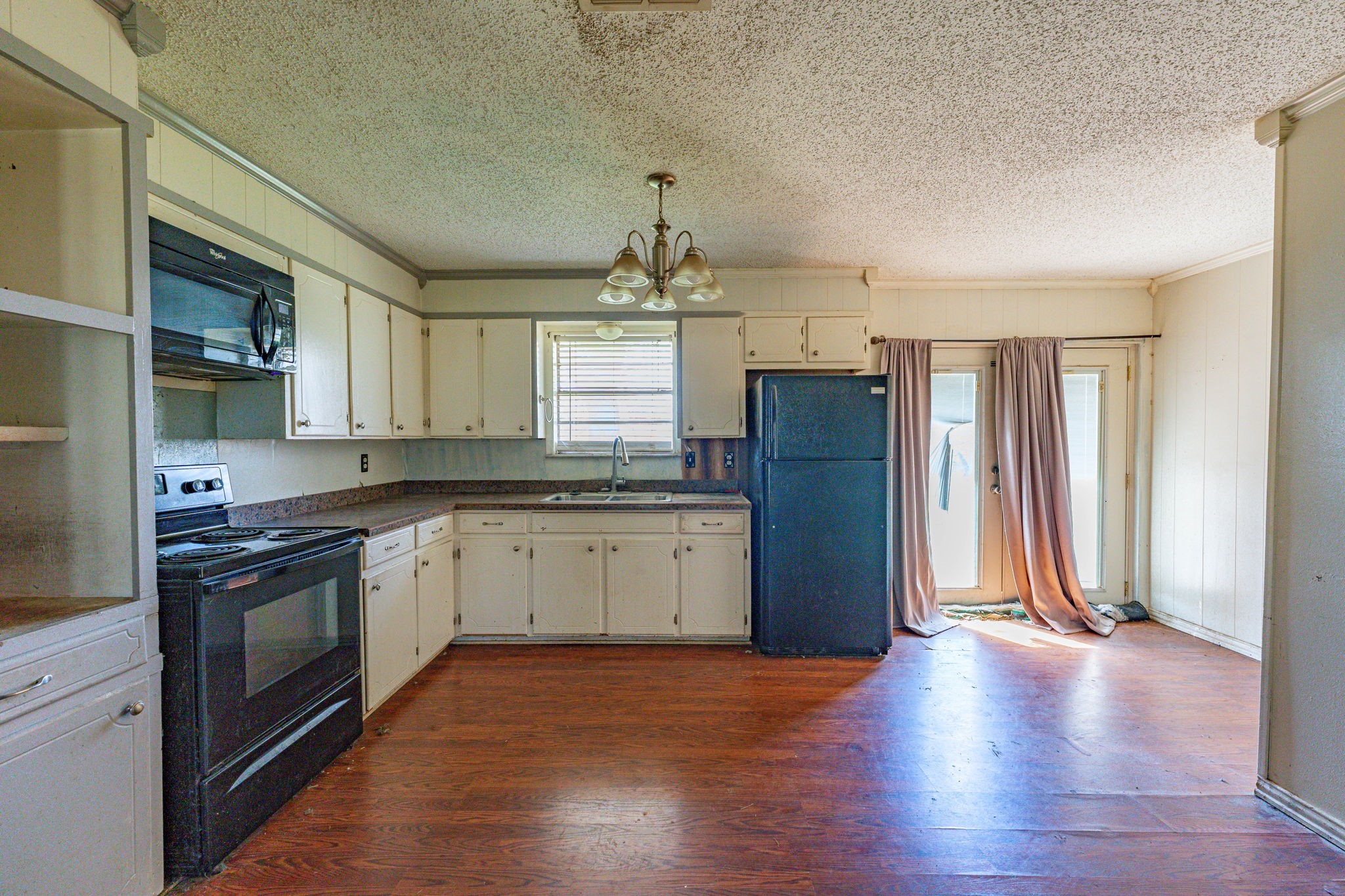 350 S Lennox Street Stephenville TX 76401