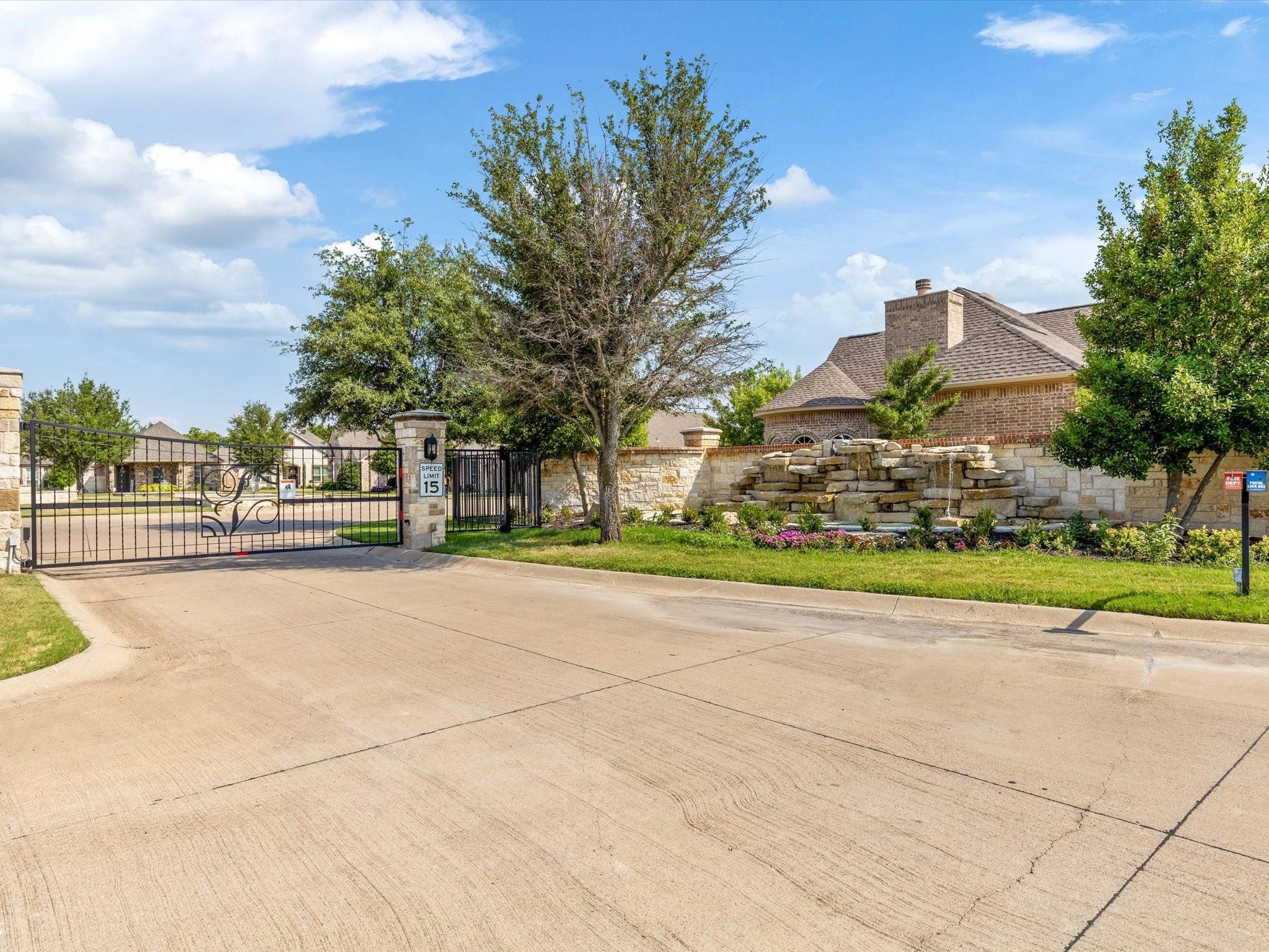 4920 Centre Court Granbury TX 76049