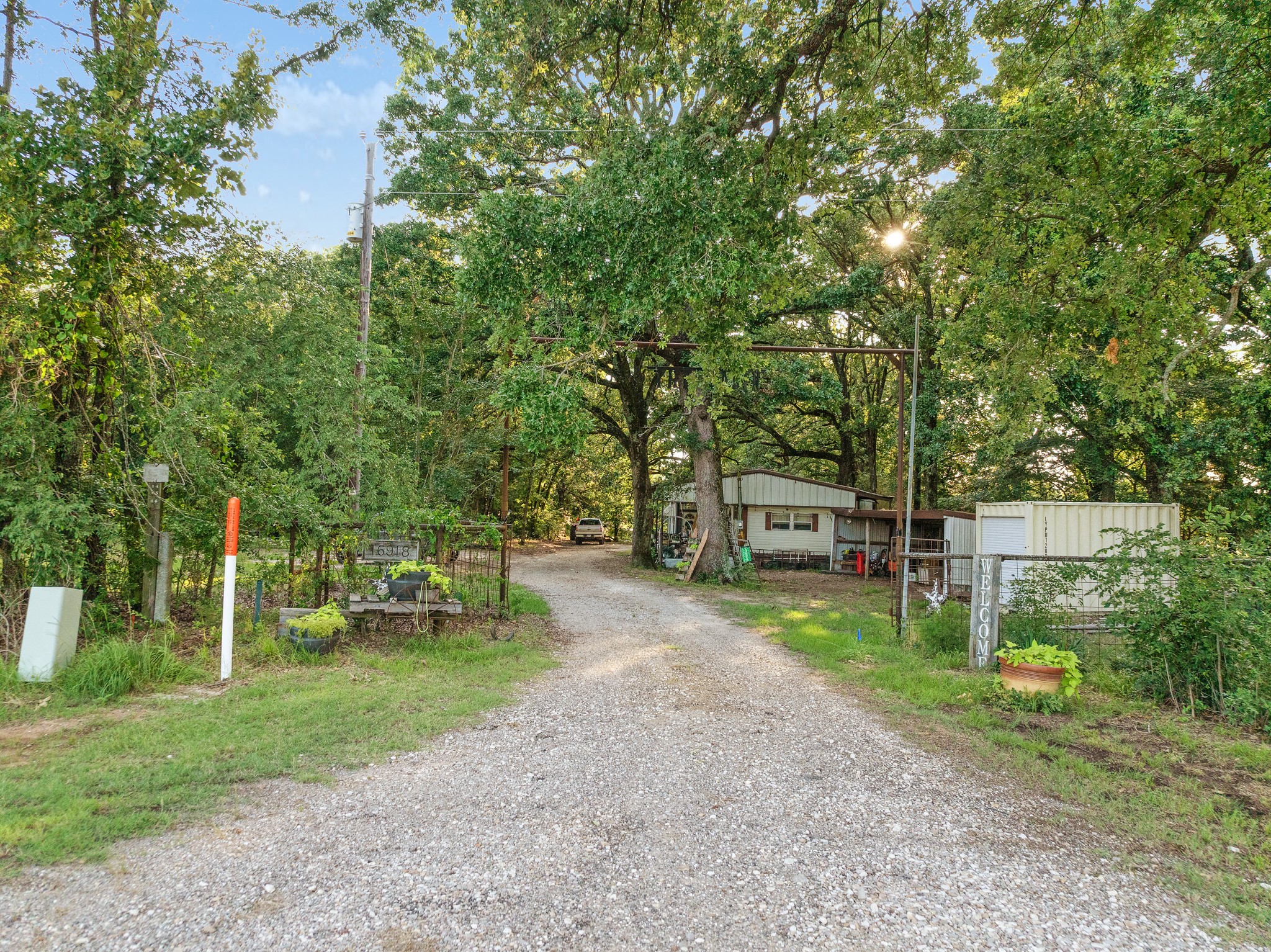 16918 Fr 410 S Road Cunningham TX 75434