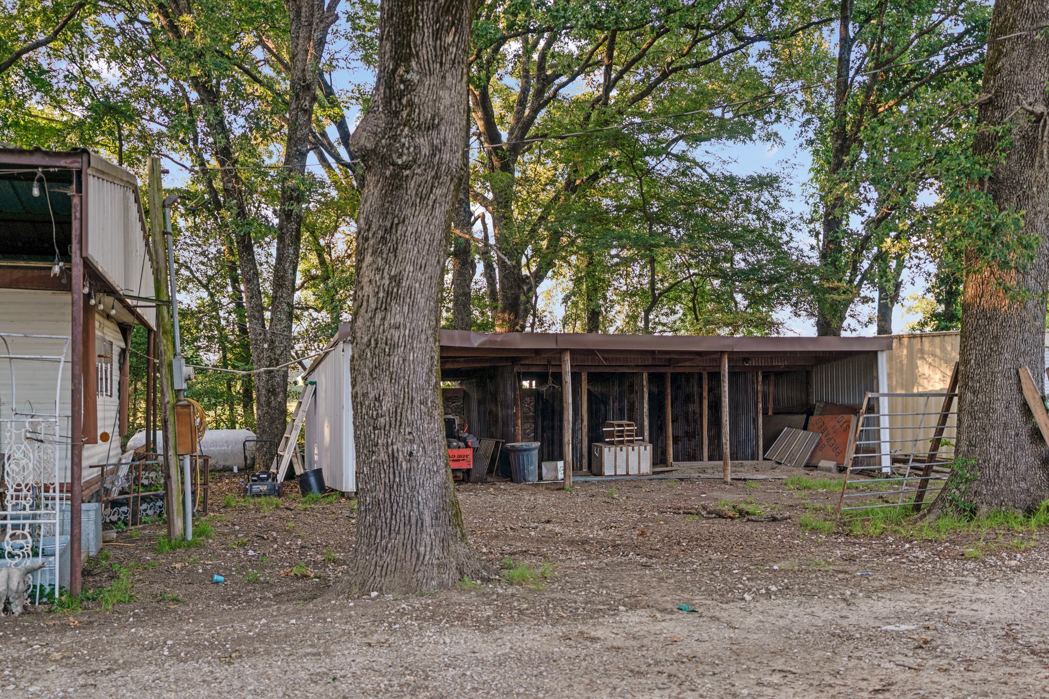 16918 Fr 410 S Road Cunningham TX 75434