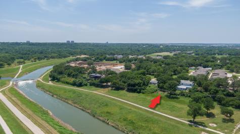 329 Nursery Lane Fort Worth TX 76114