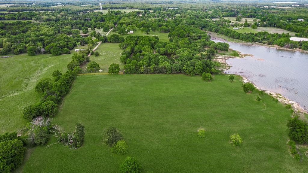 1125 County Road 2670 Telephone TX 75488