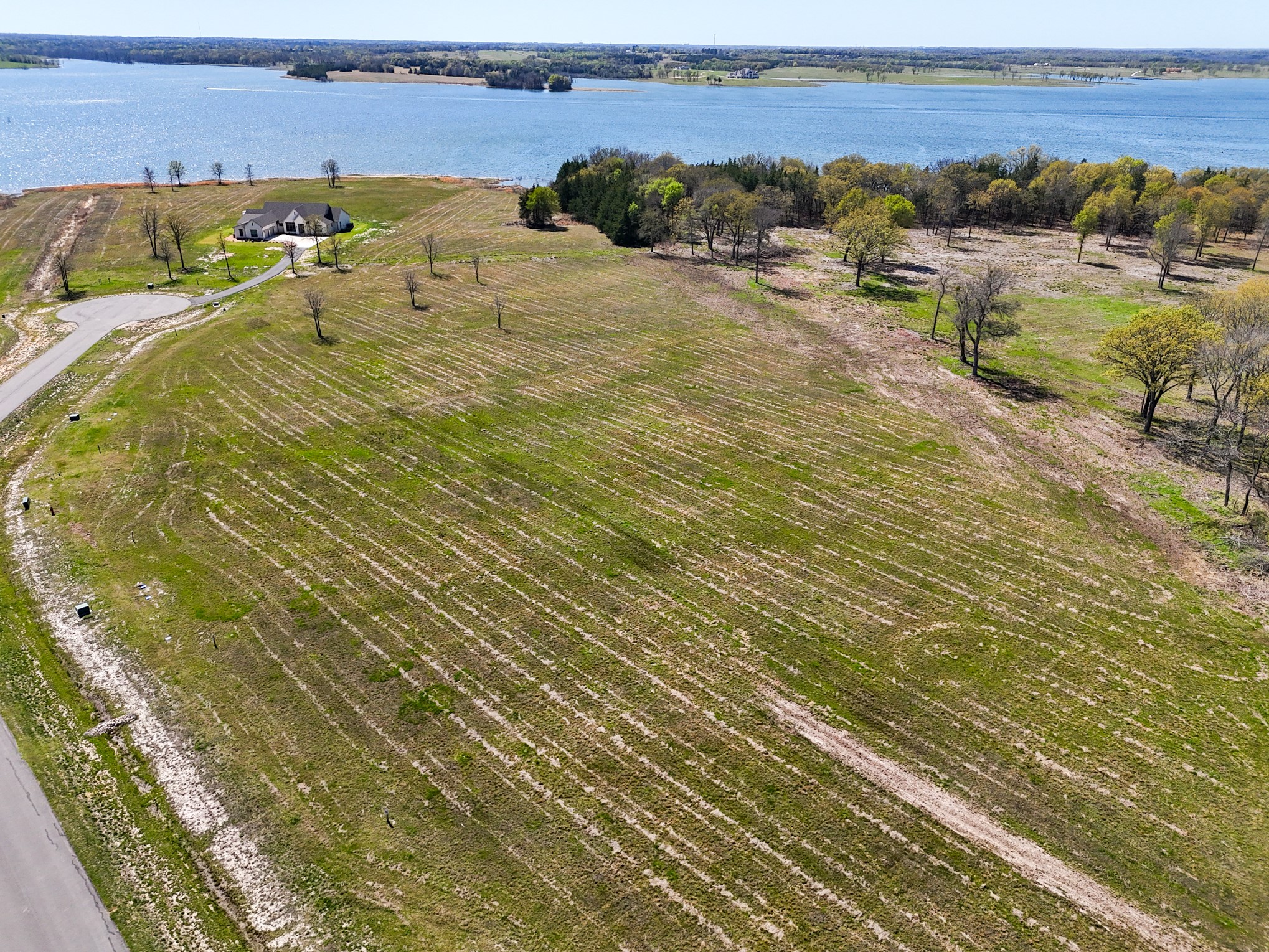 330 Lakewood Lane Honey Grove TX 75446