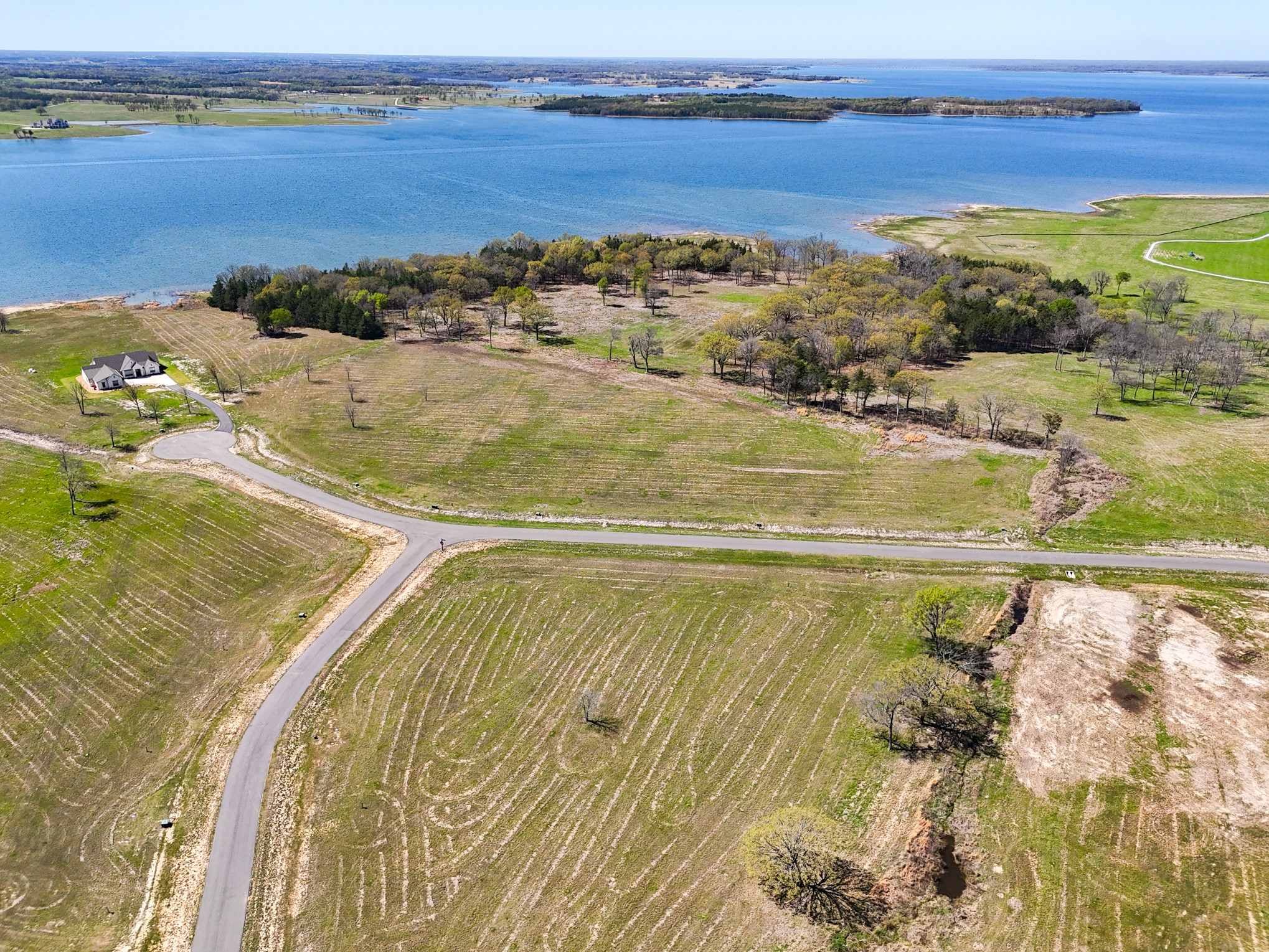 330 Lakewood Lane Honey Grove TX 75446