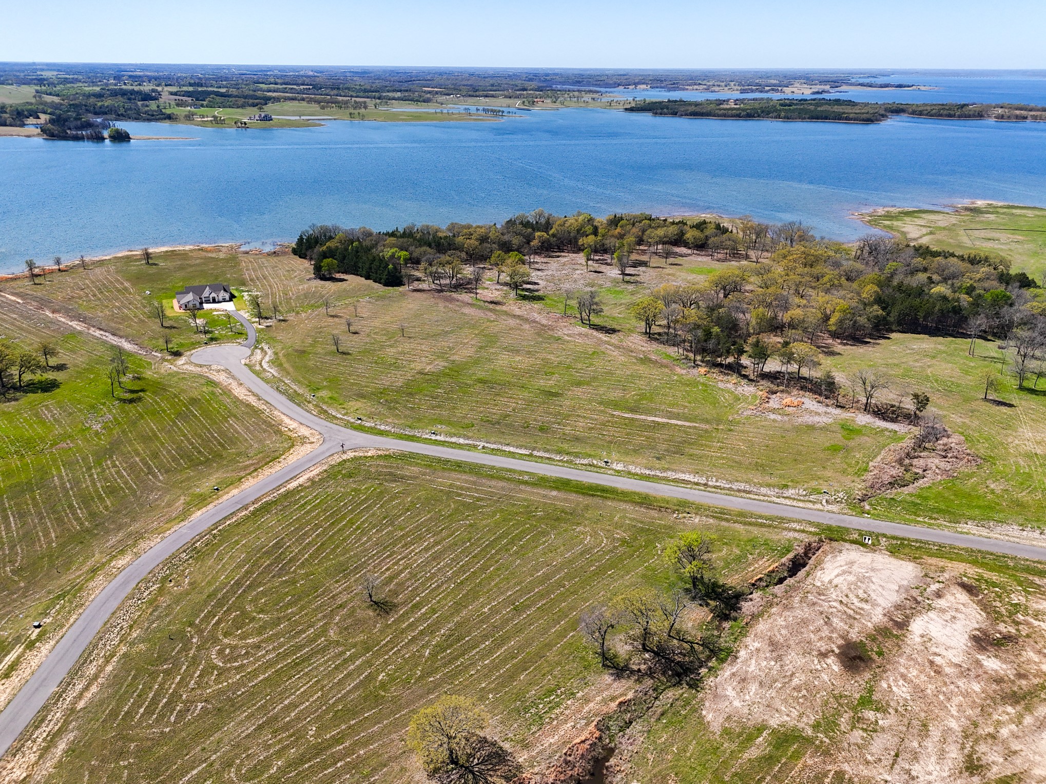 330 Lakewood Lane Honey Grove TX 75446