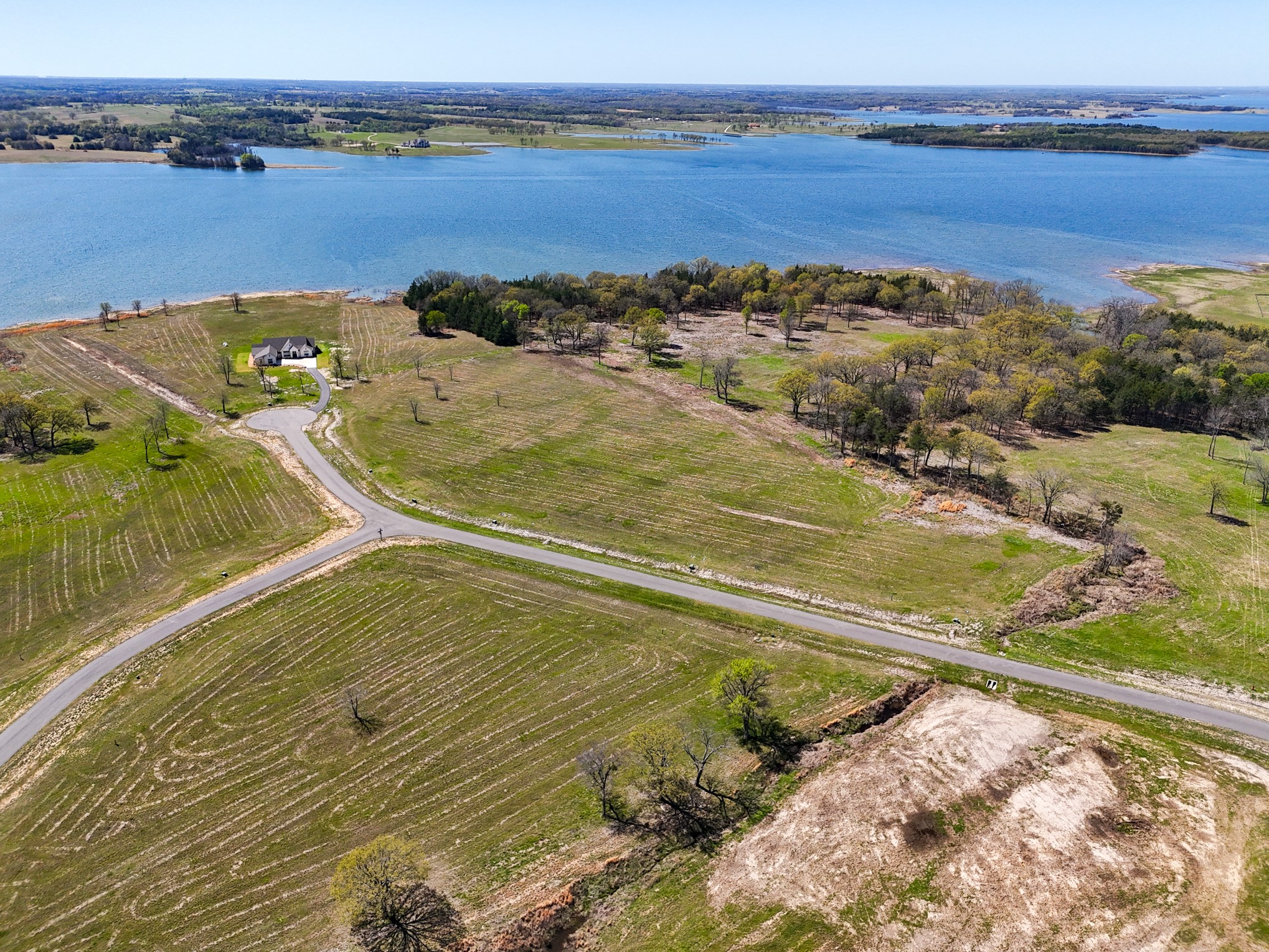 330 Lakewood Lane Honey Grove TX 75446