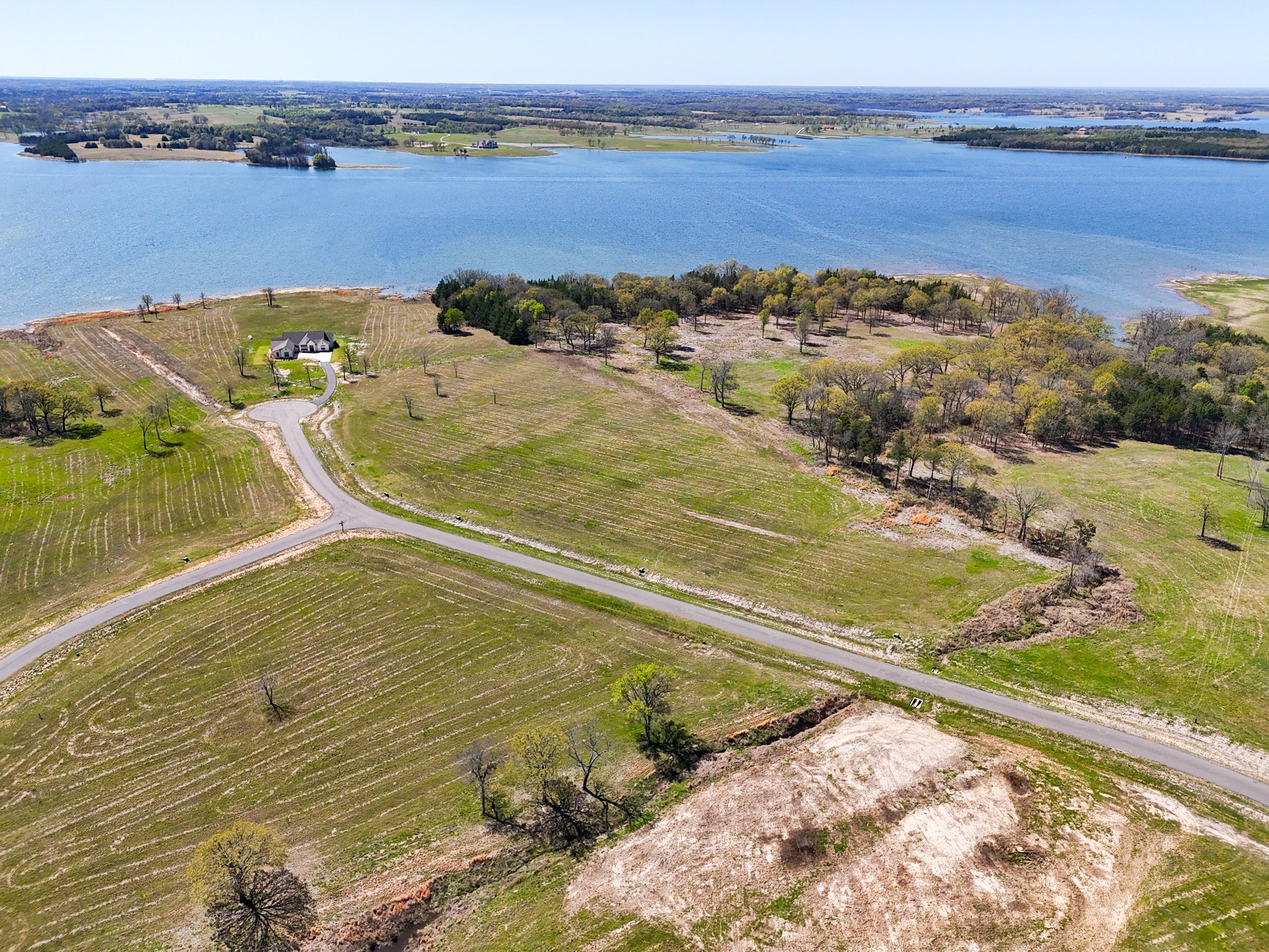 330 Lakewood Lane Honey Grove TX 75446