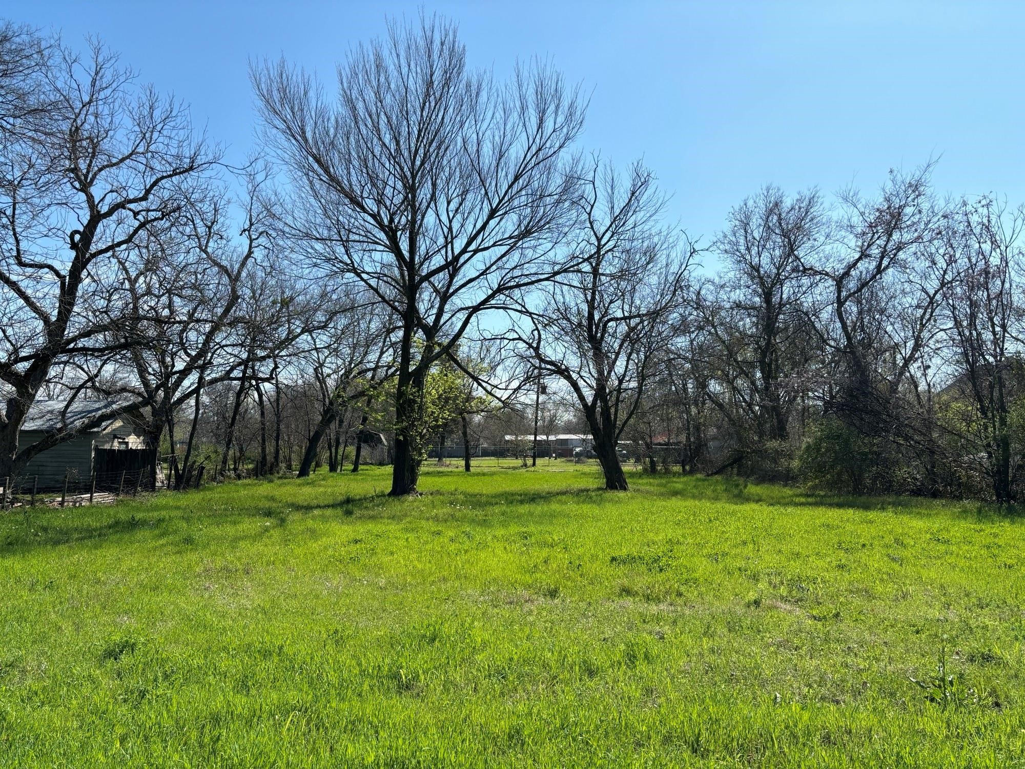 740 E Waco Avenue Cooper TX 75432