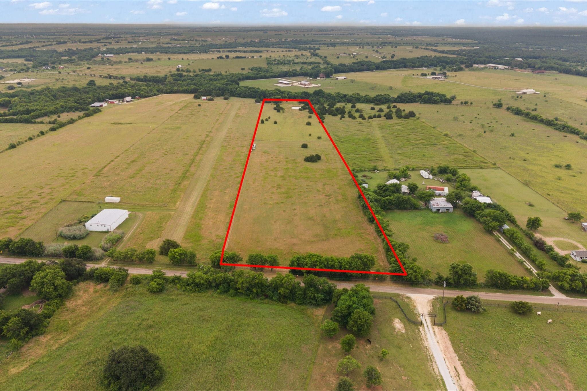 5250 County Road 304 Grandview TX 76050