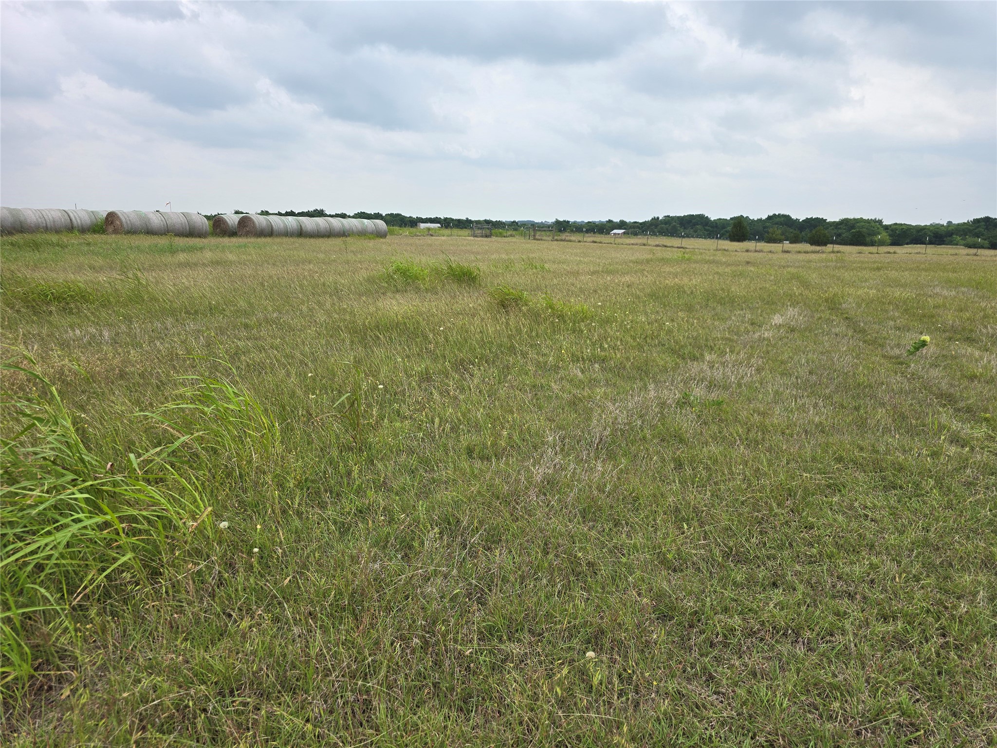 5250 County Road 304 Grandview TX 76050