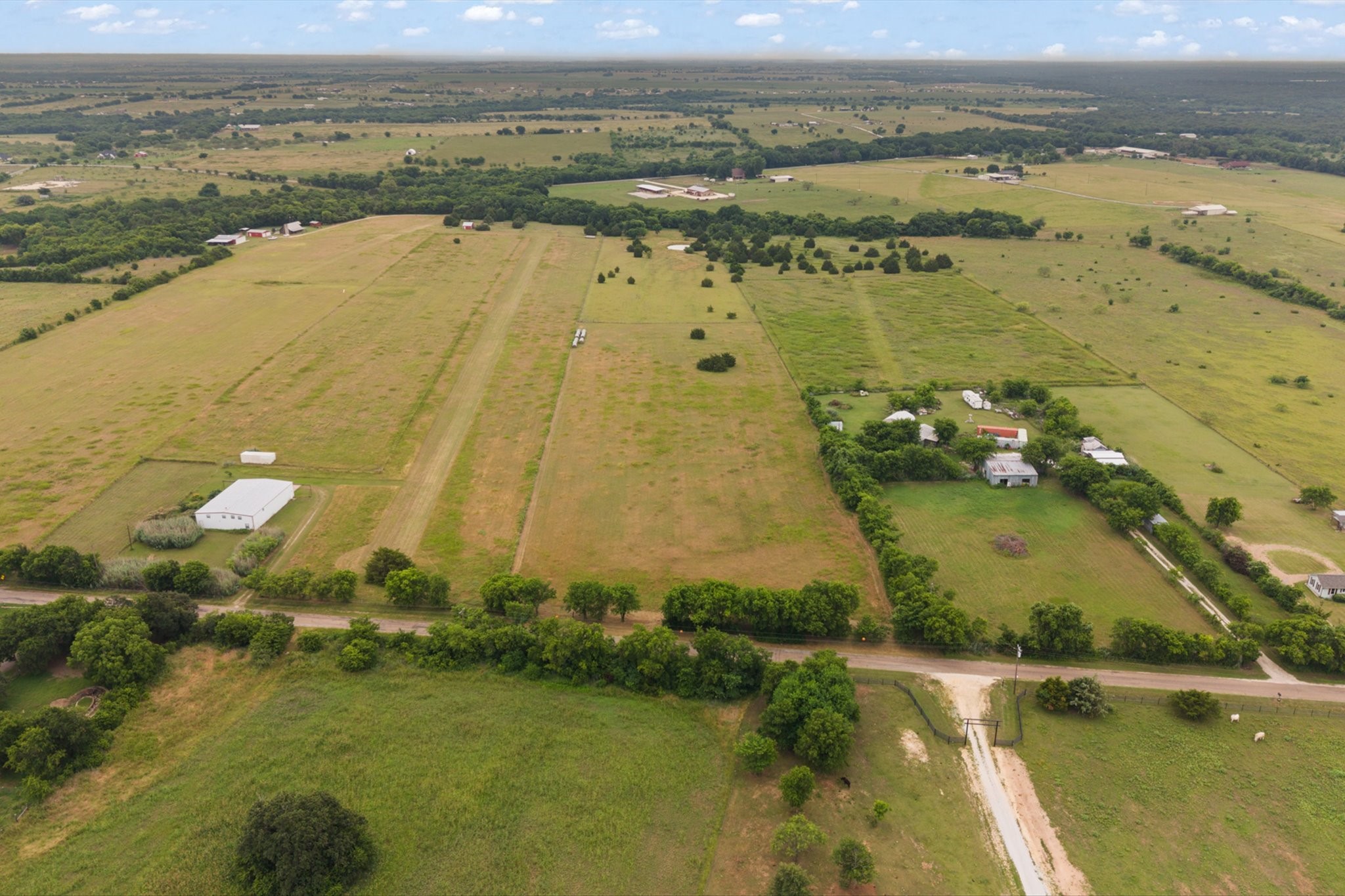 5250 County Road 304 Grandview TX 76050