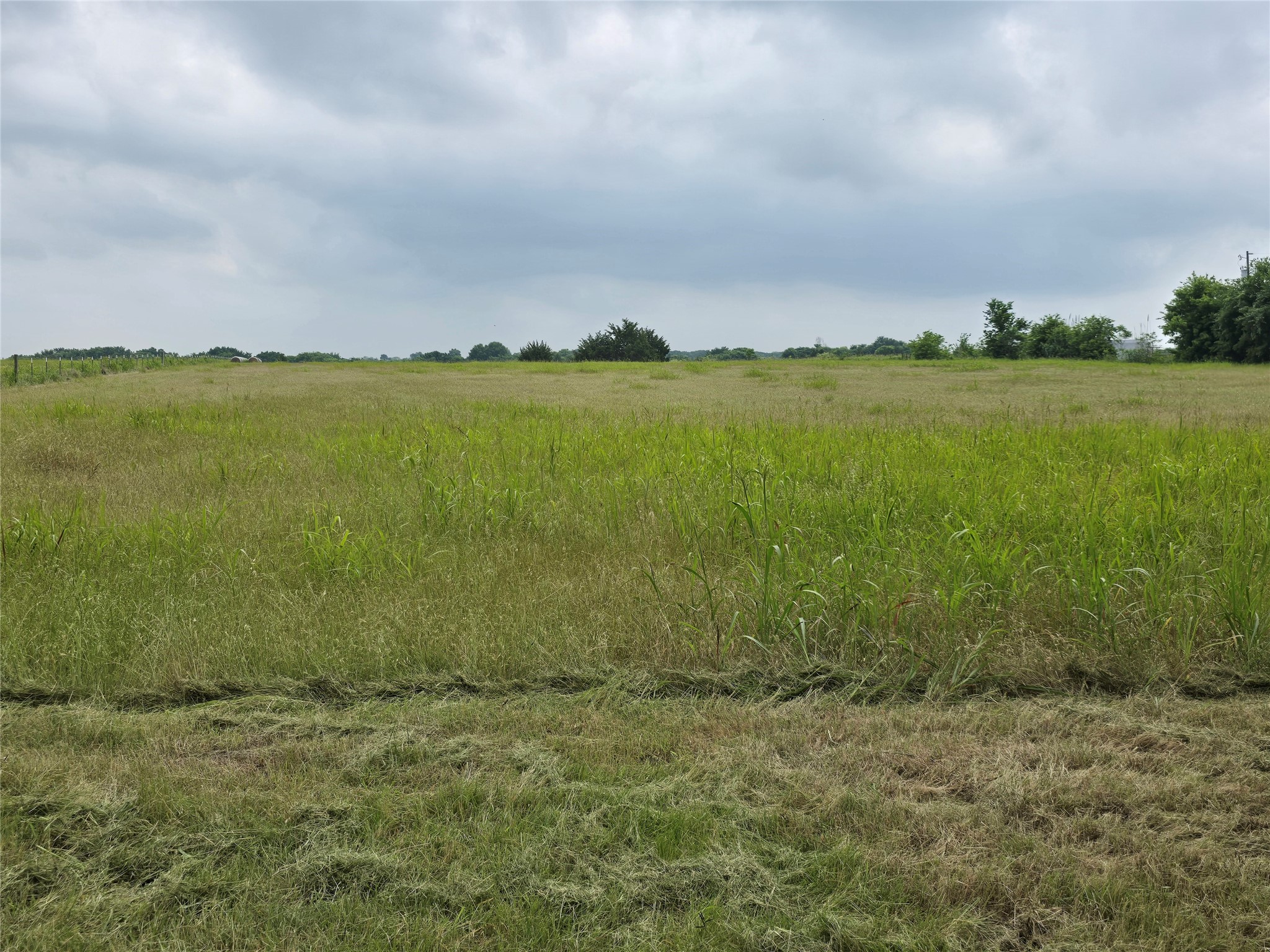 5250 County Road 304 Grandview TX 76050