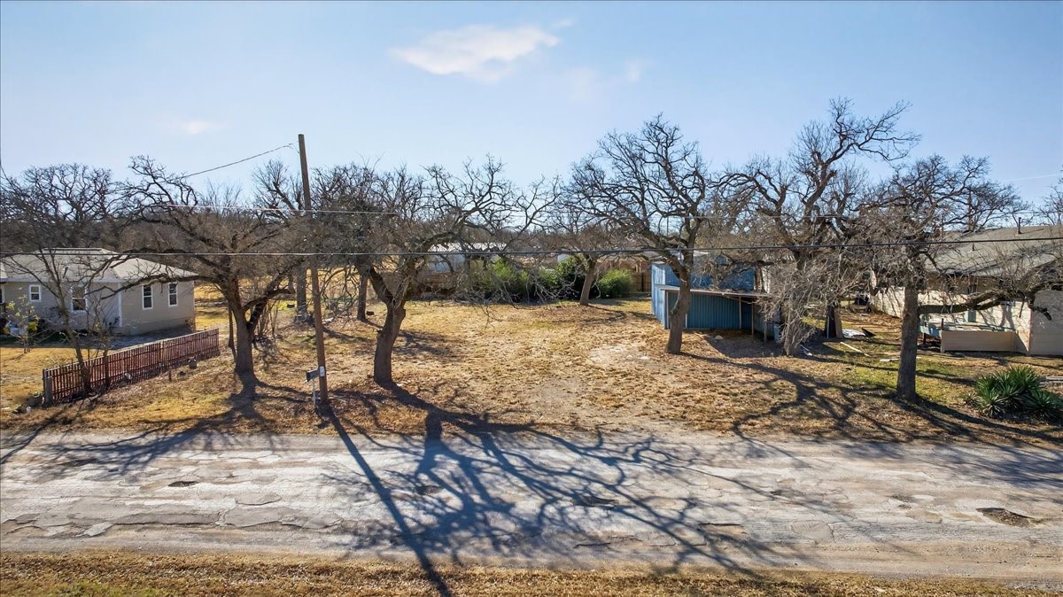 1117 W Live Oak Street Jacksboro TX 76458