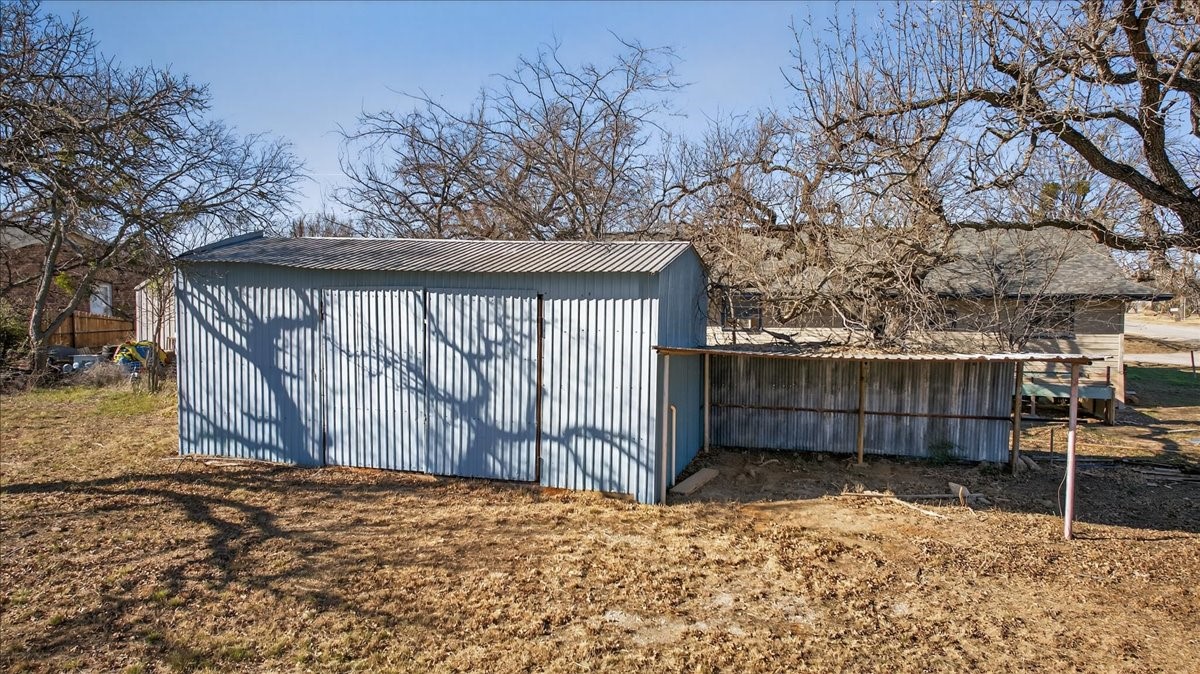1117 W Live Oak Street Jacksboro TX 76458