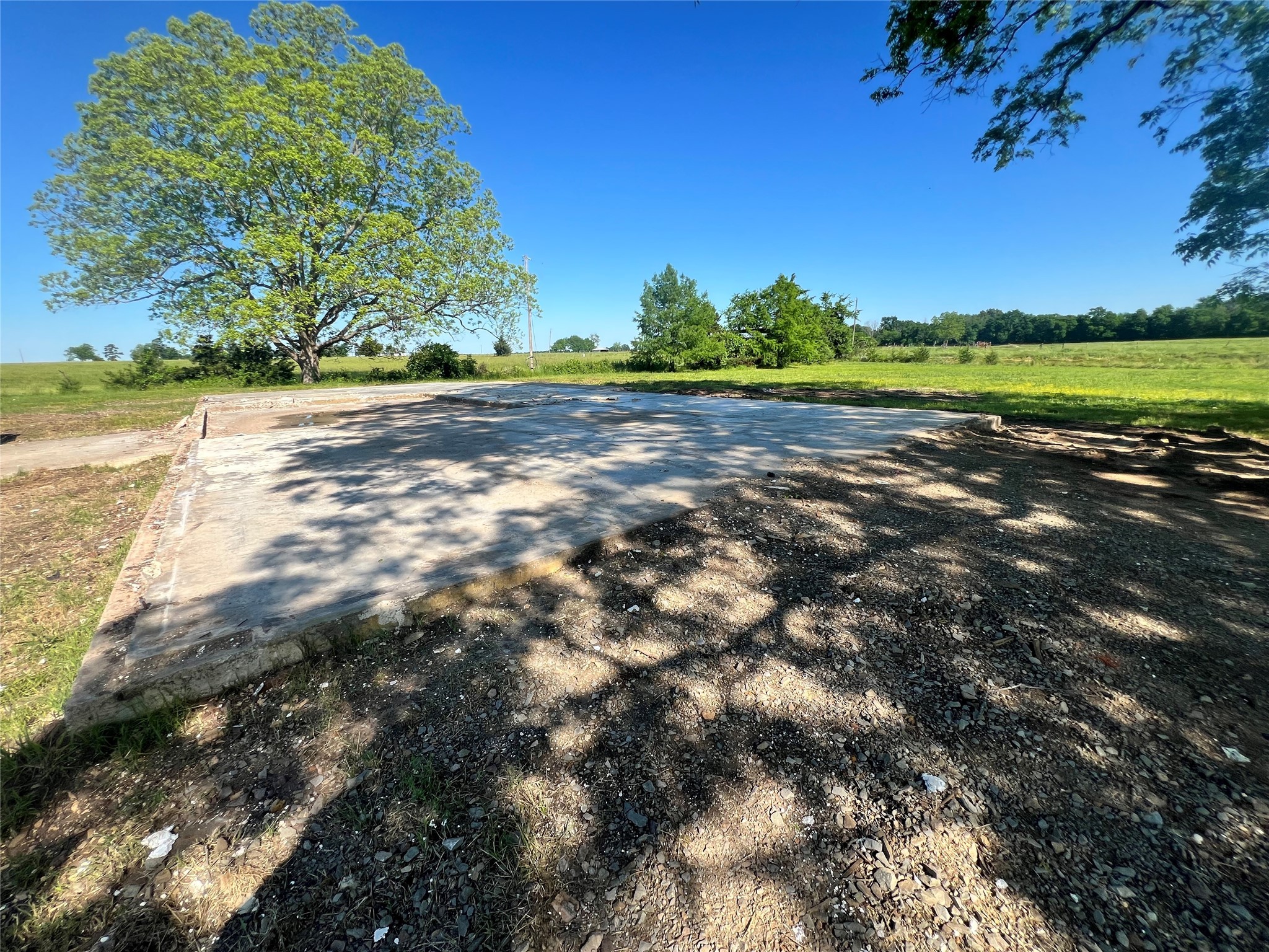 308 Farm Road 3390 Clarksville TX 75426