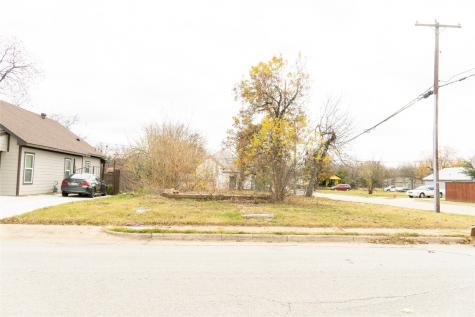 1600 E Hattie Street Fort Worth TX 76104