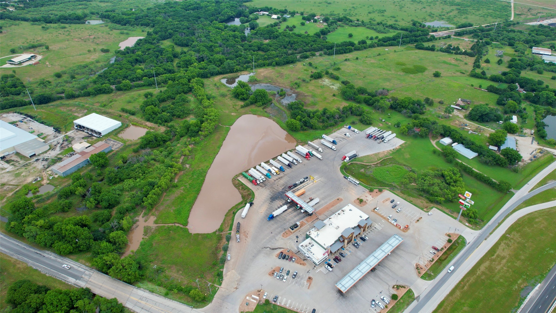 18.22 S Highway 148 Henrietta TX 76365