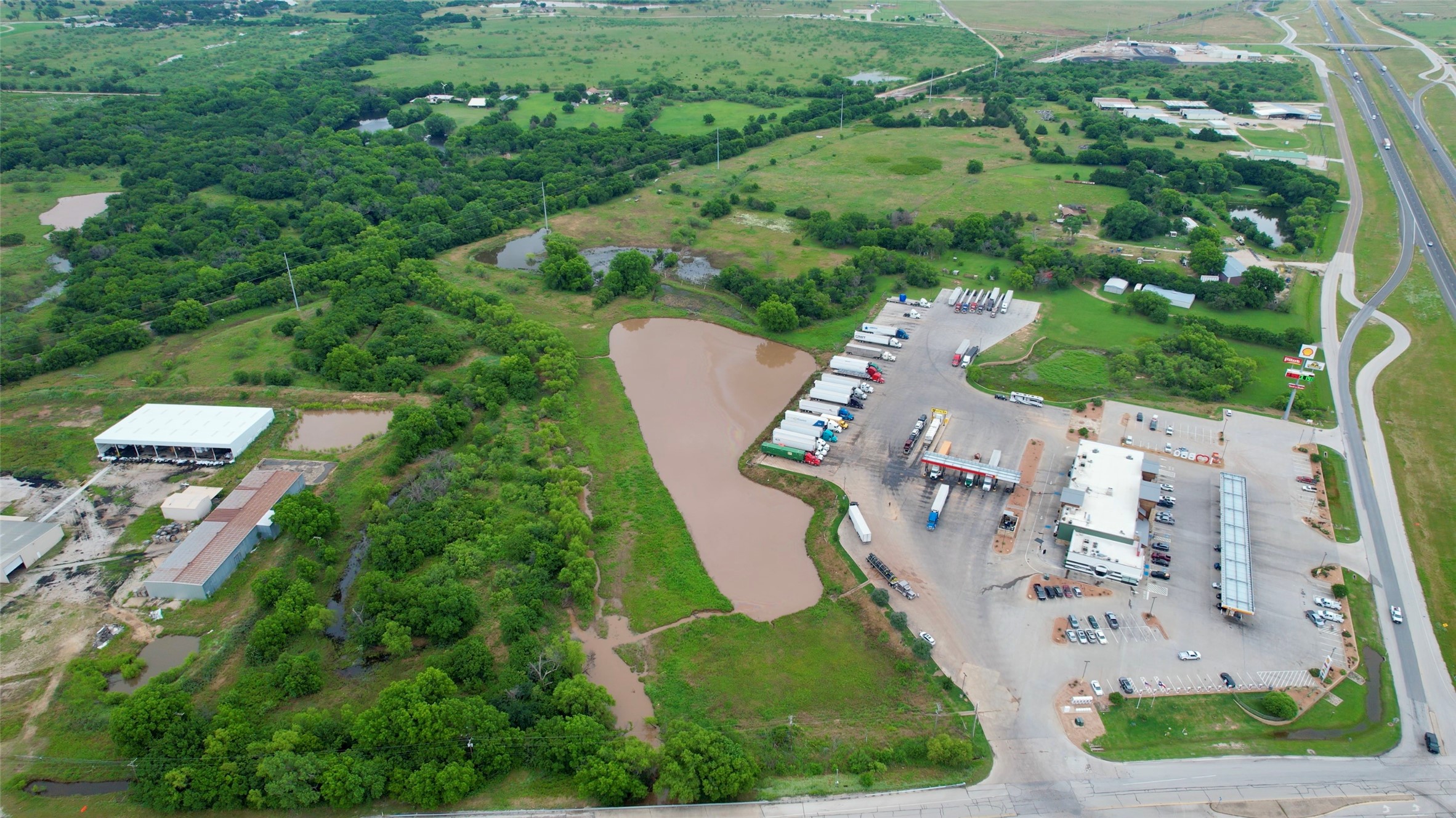 18.22 S Highway 148 Henrietta TX 76365