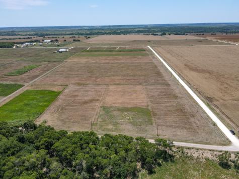 9141 County Road 101a Grandview TX 76050