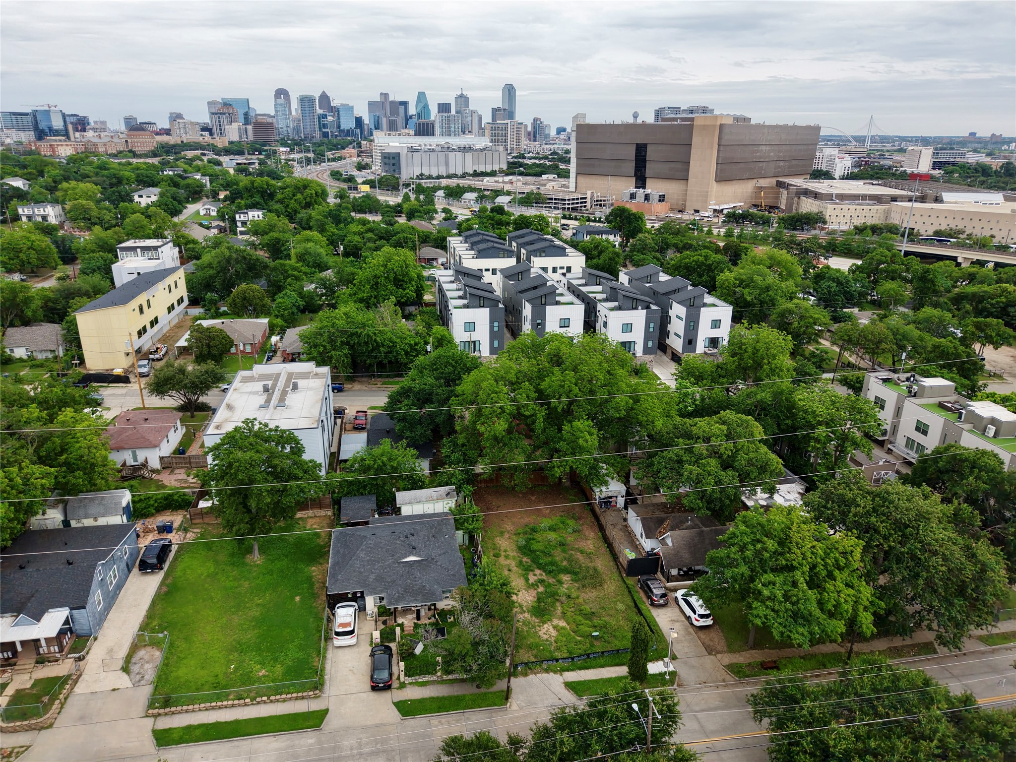 2210 Lucas Drive Dallas TX 75219