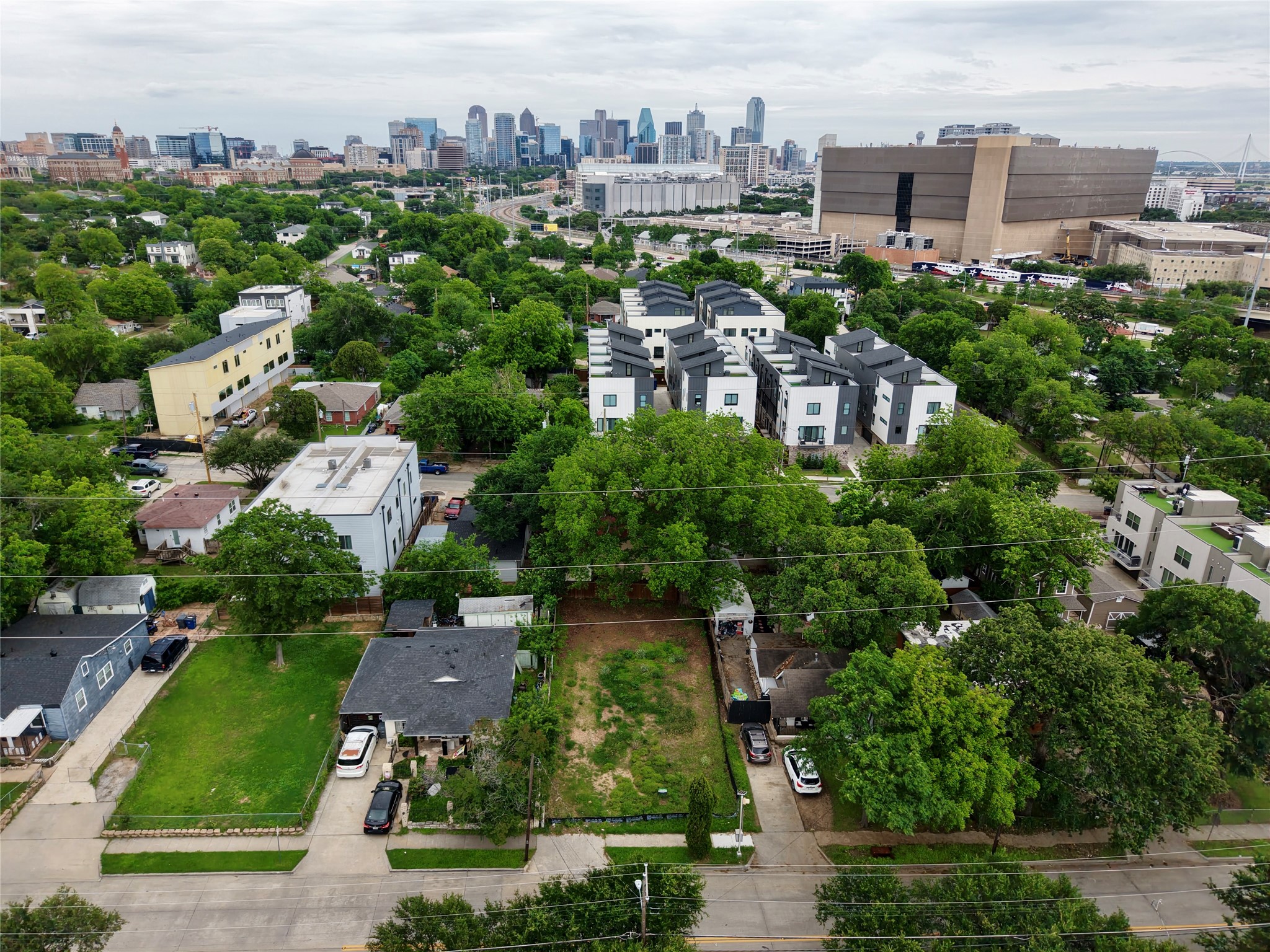 2210 Lucas Drive Dallas TX 75219