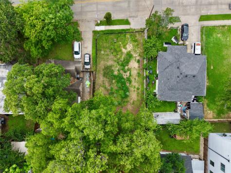 2210 Lucas Drive Dallas TX 75219