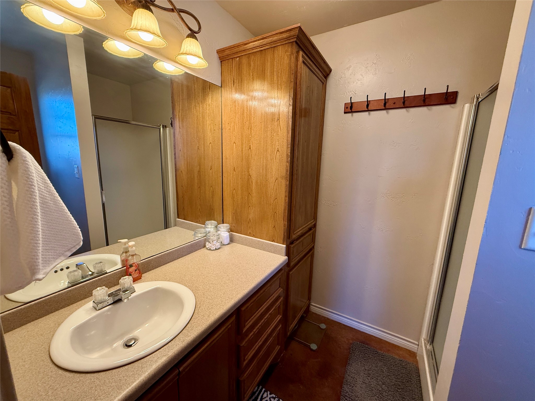 258 County Road 206 Ovalo TX 79541