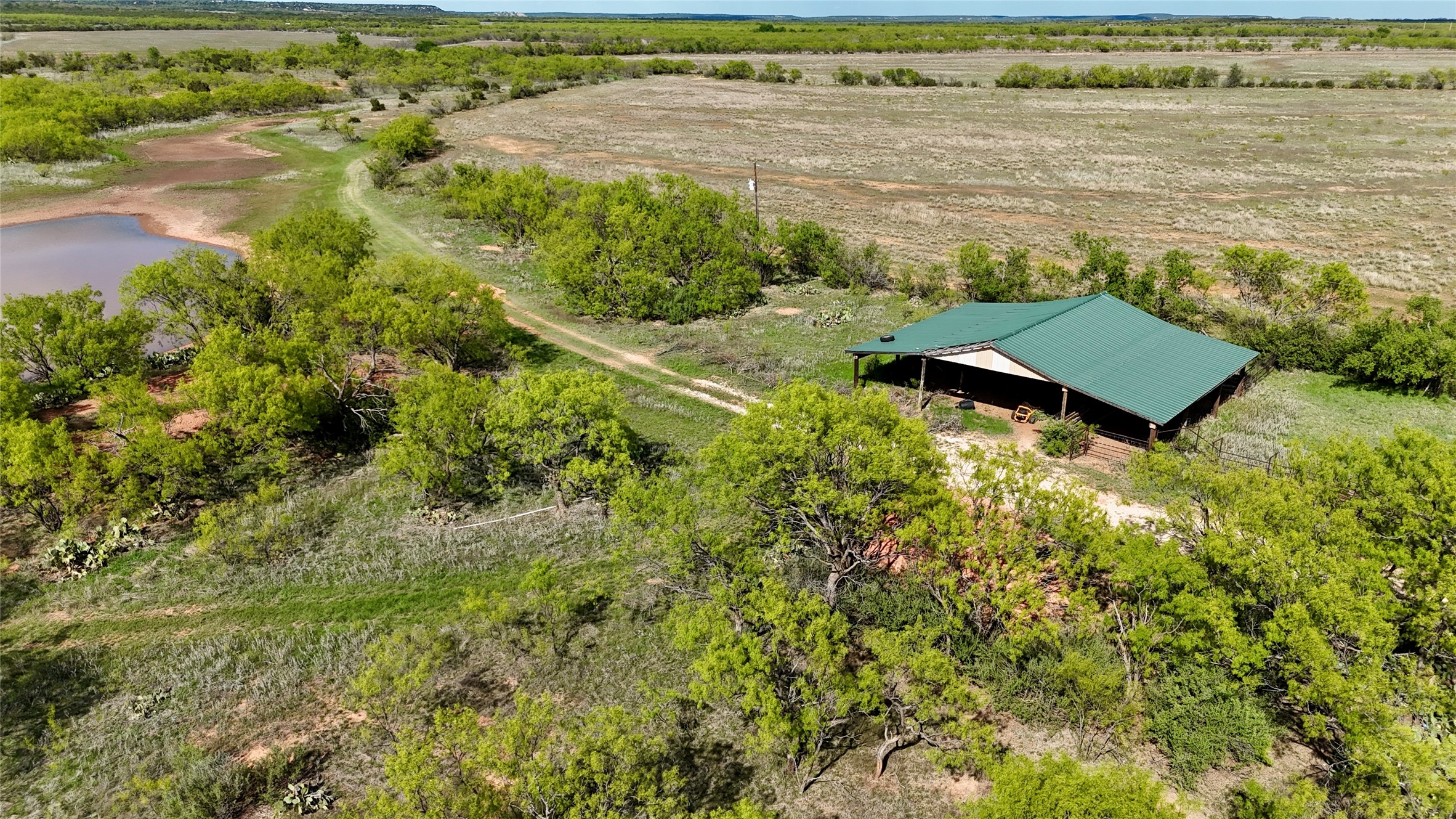 258 County Road 206 Ovalo TX 79541