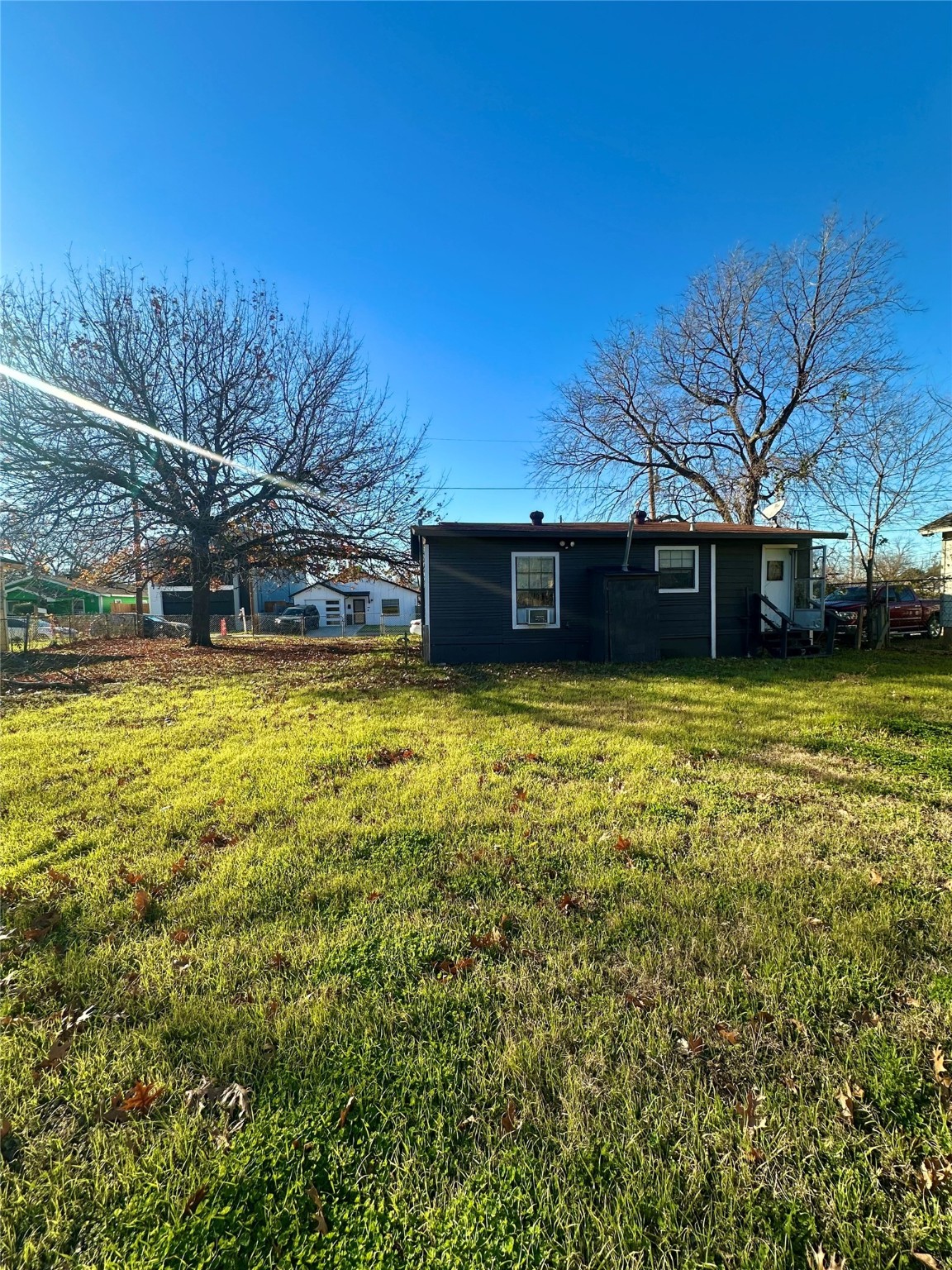 3350 Parvia Avenue Dallas TX 75212