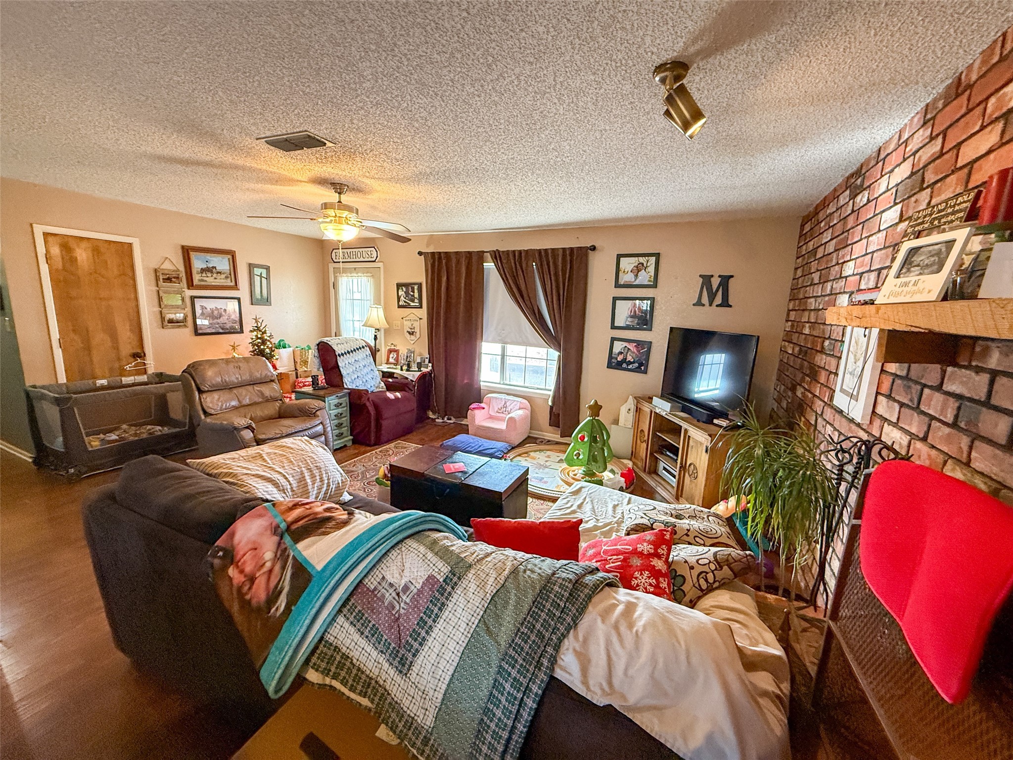 1299 Dunn Road Olney TX 76374