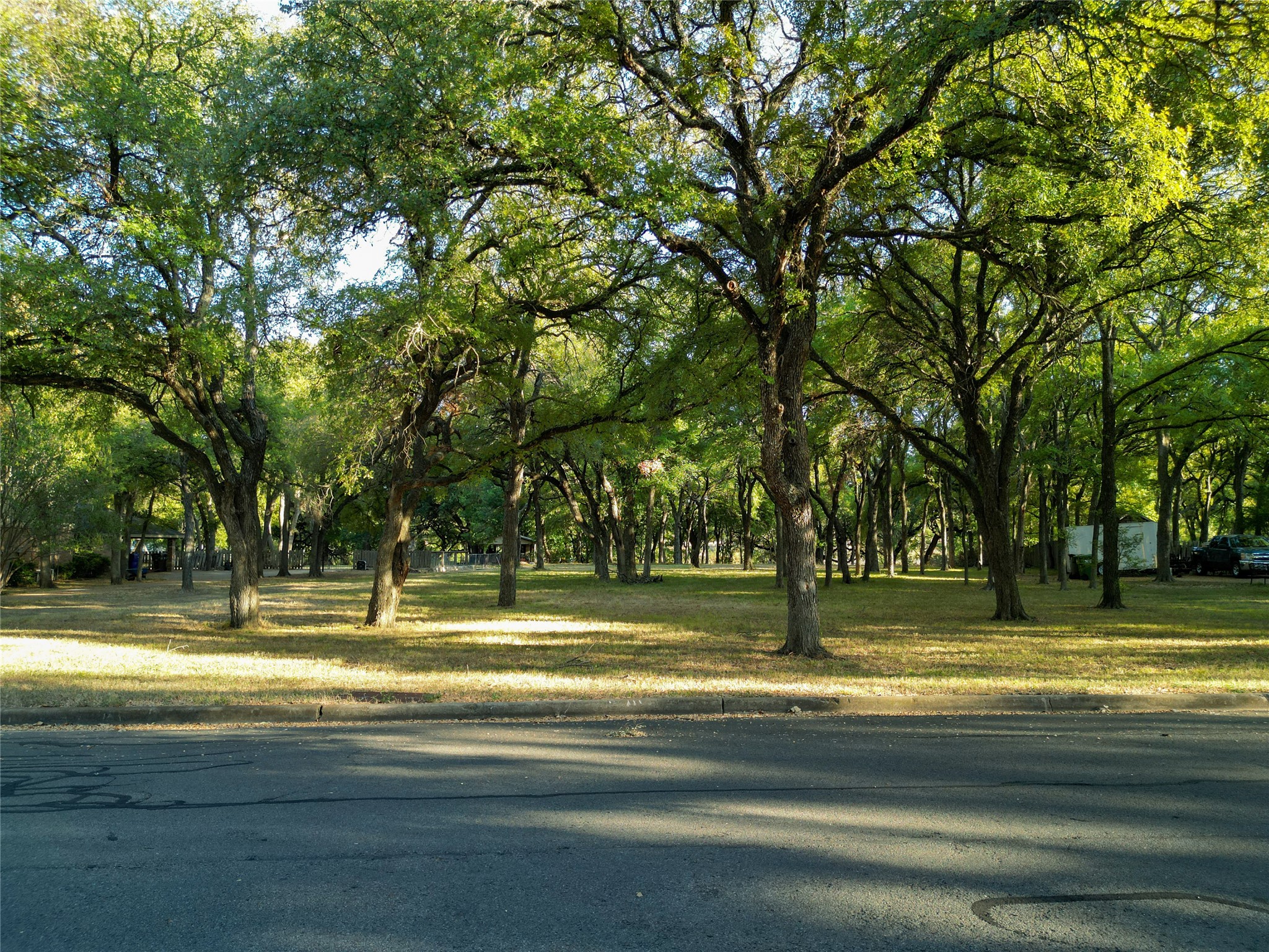 223 Oak Creek Circle Mcgregor TX 76657