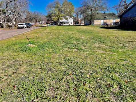 1112 N Beaton Street Corsicana TX 75110