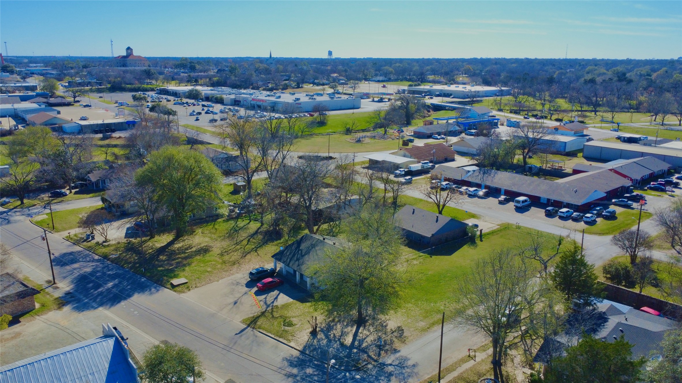 1112 N Beaton Street Corsicana TX 75110