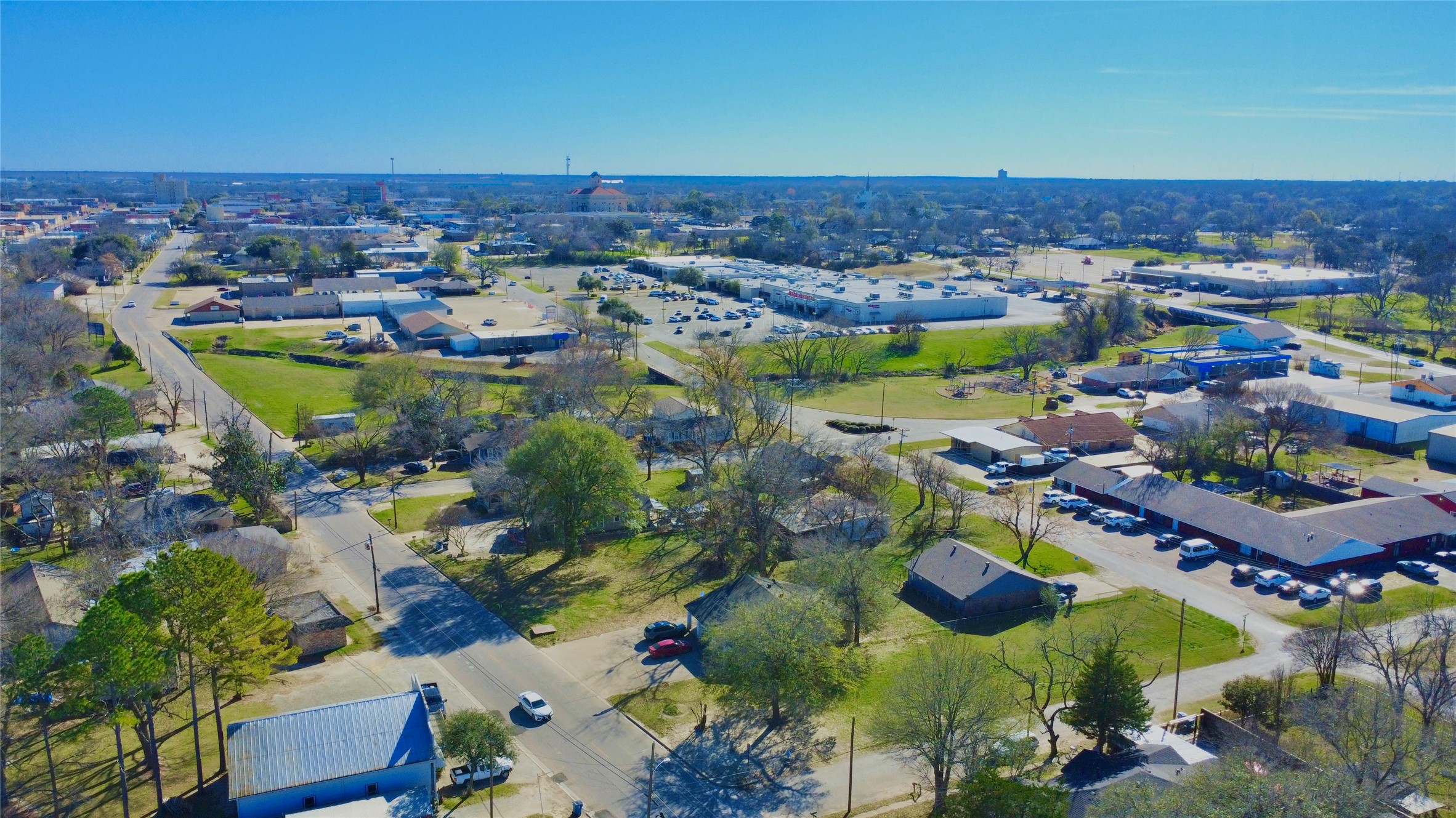 1112 N Beaton Street Corsicana TX 75110