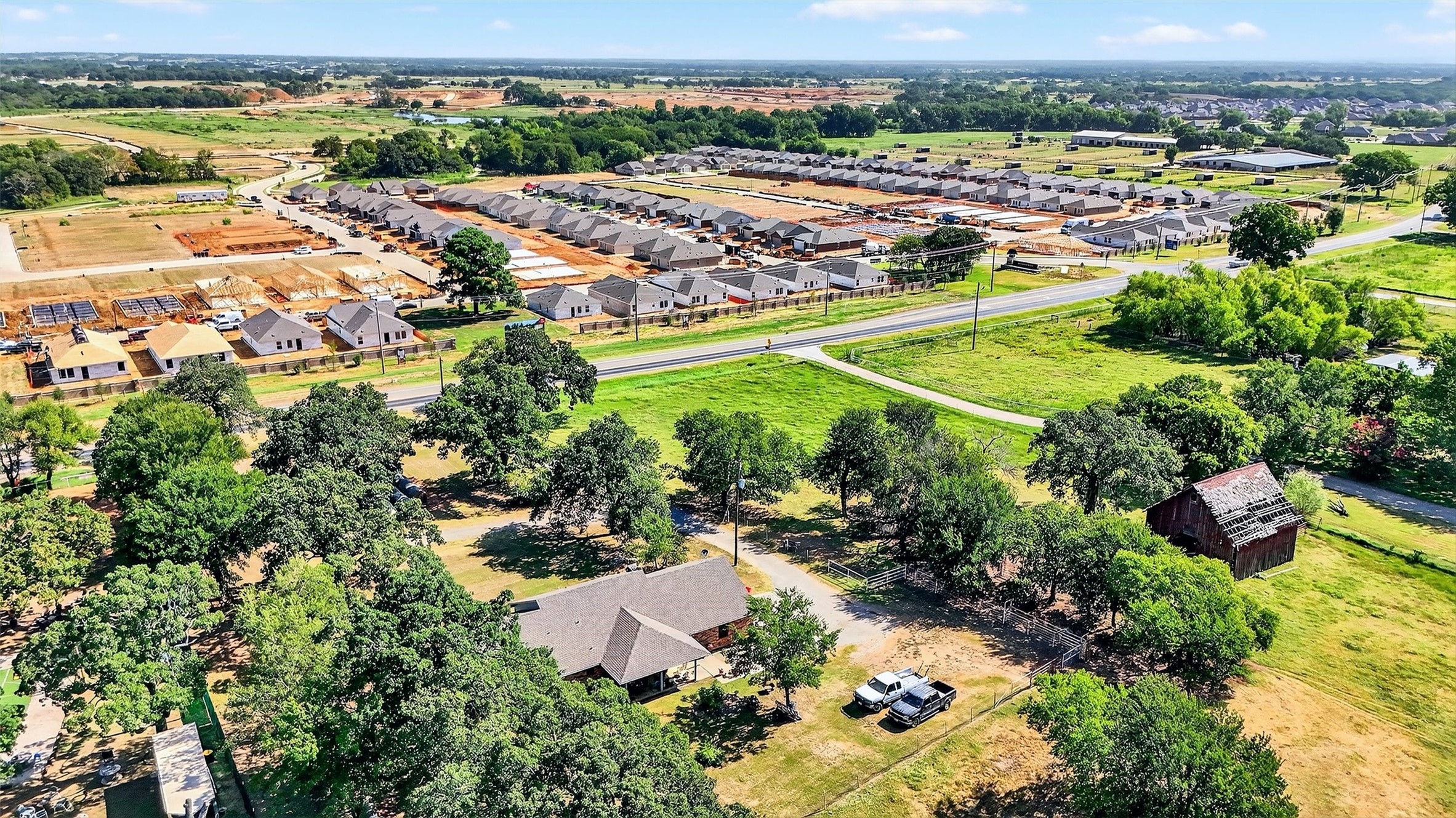 616 Spring Hill Road Aubrey TX 76227