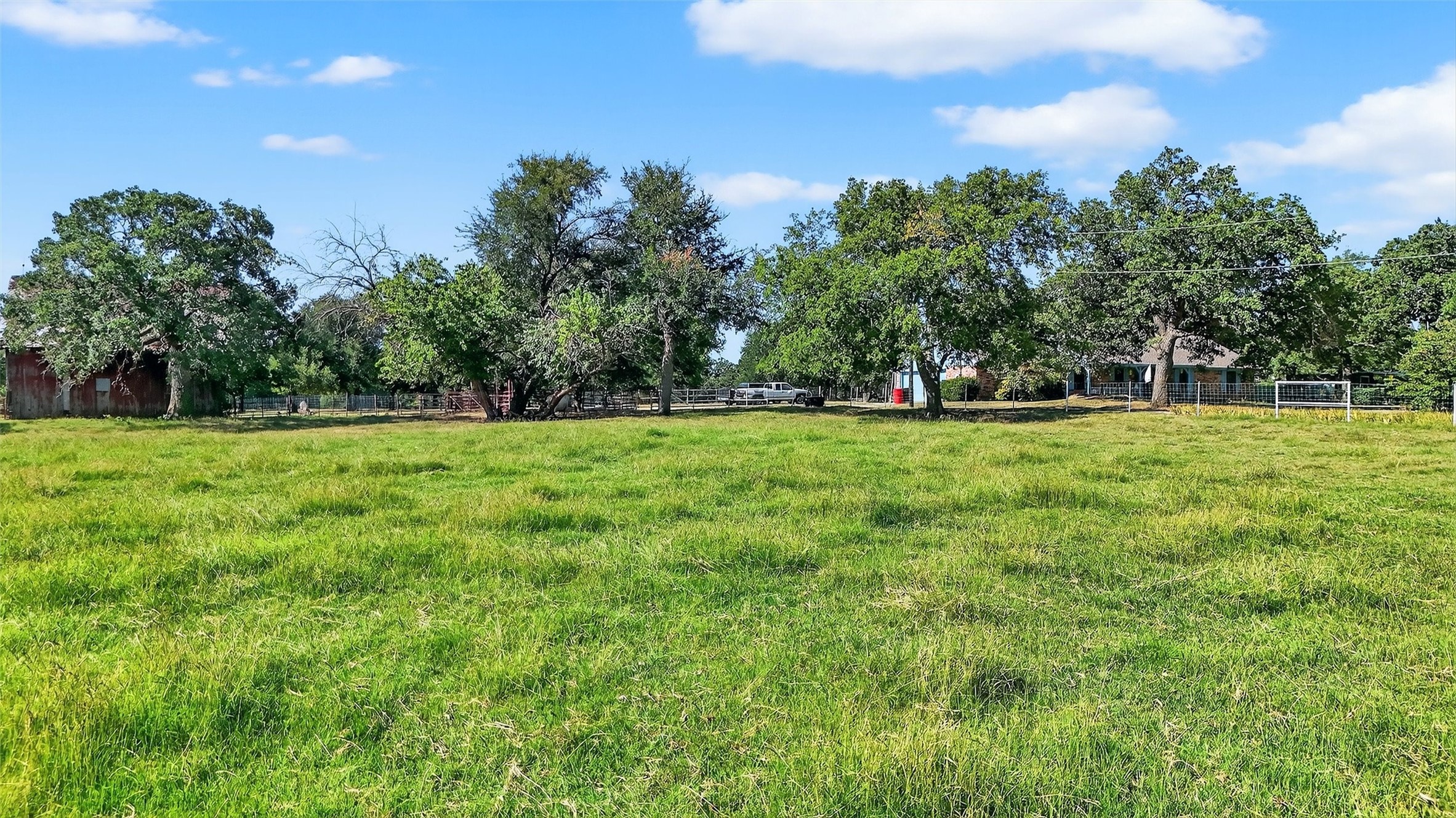616 Spring Hill Road Aubrey TX 76227