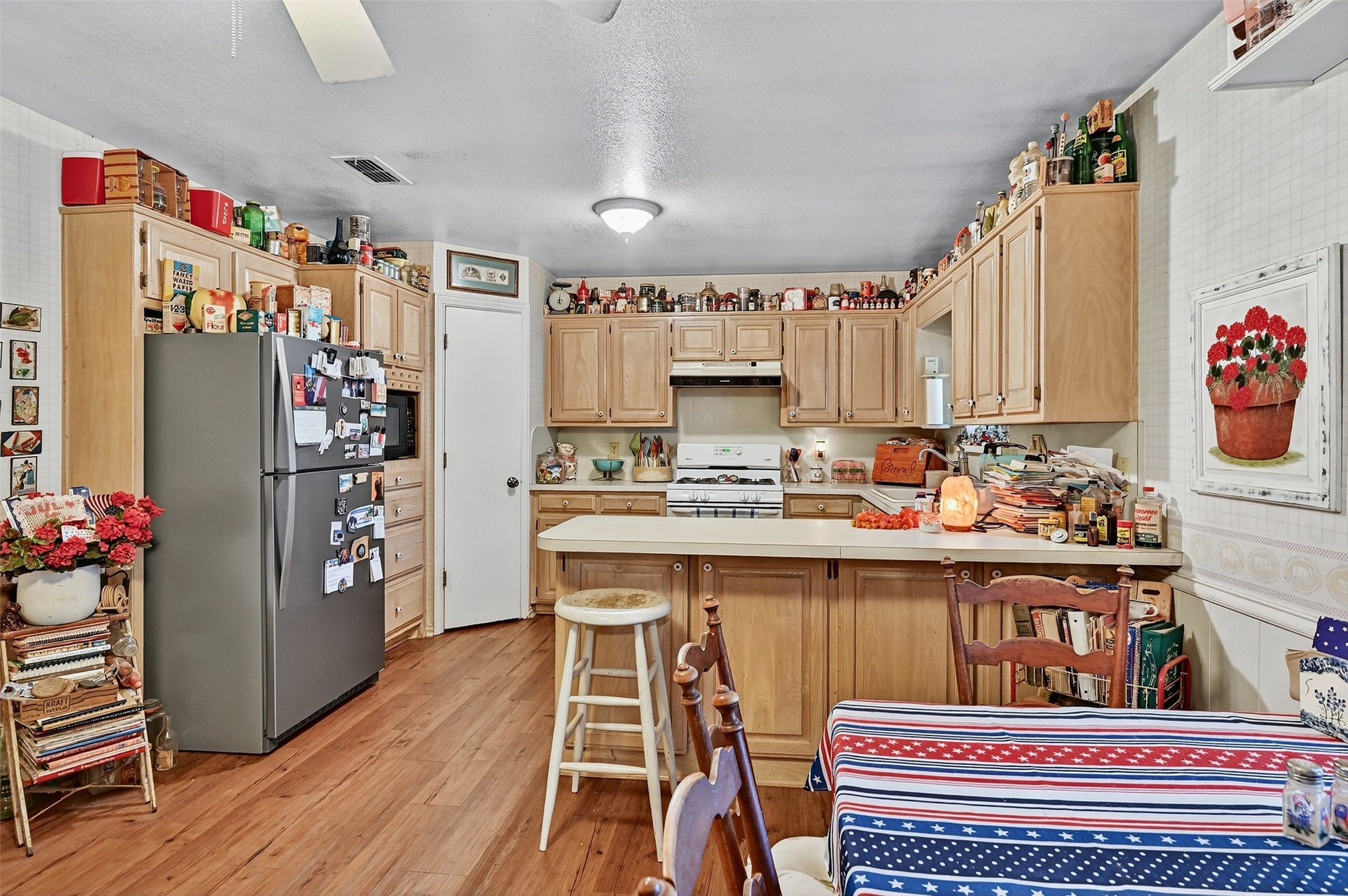 616 Spring Hill Road Aubrey TX 76227