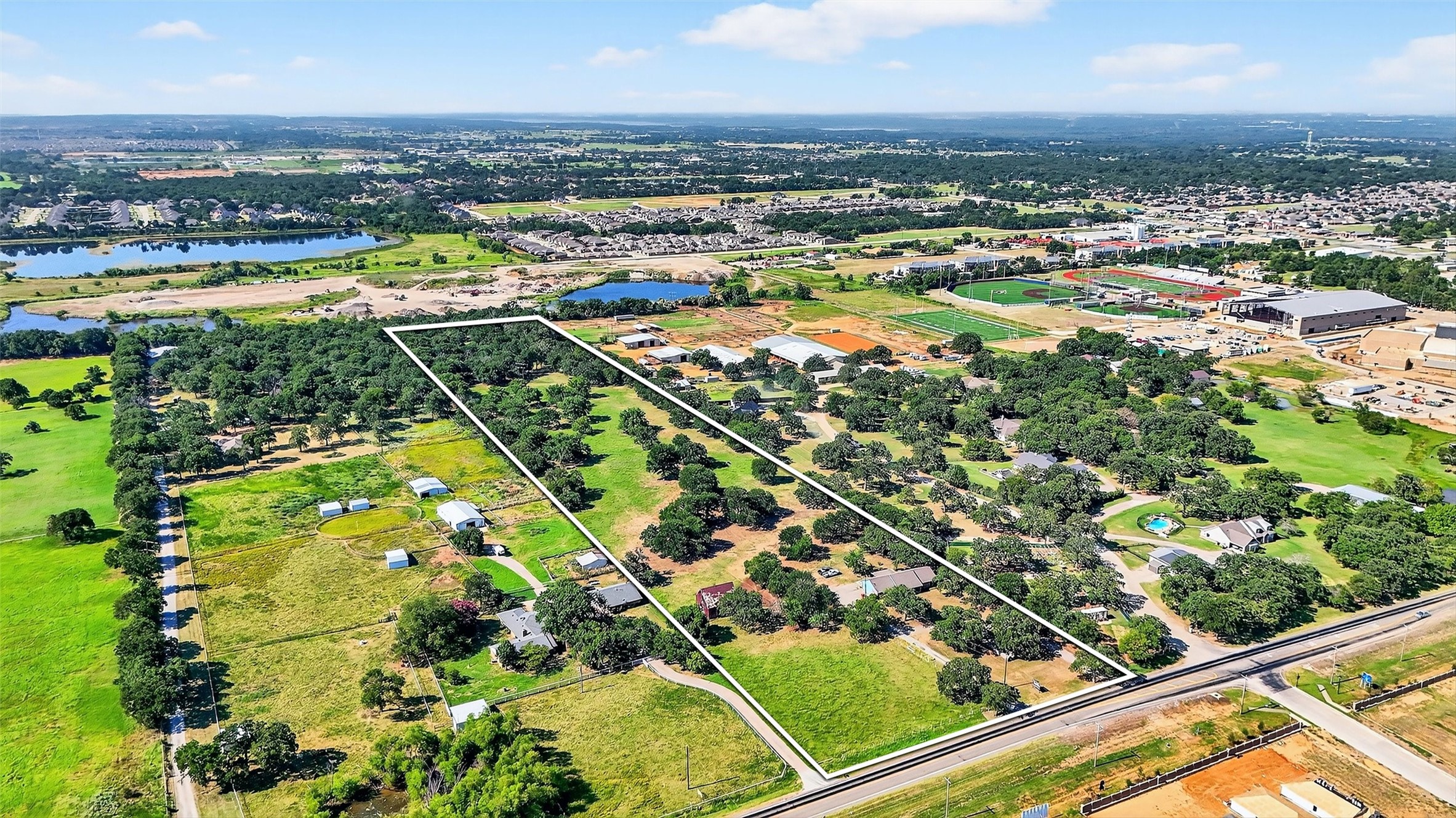 616 Spring Hill Road Aubrey TX 76227