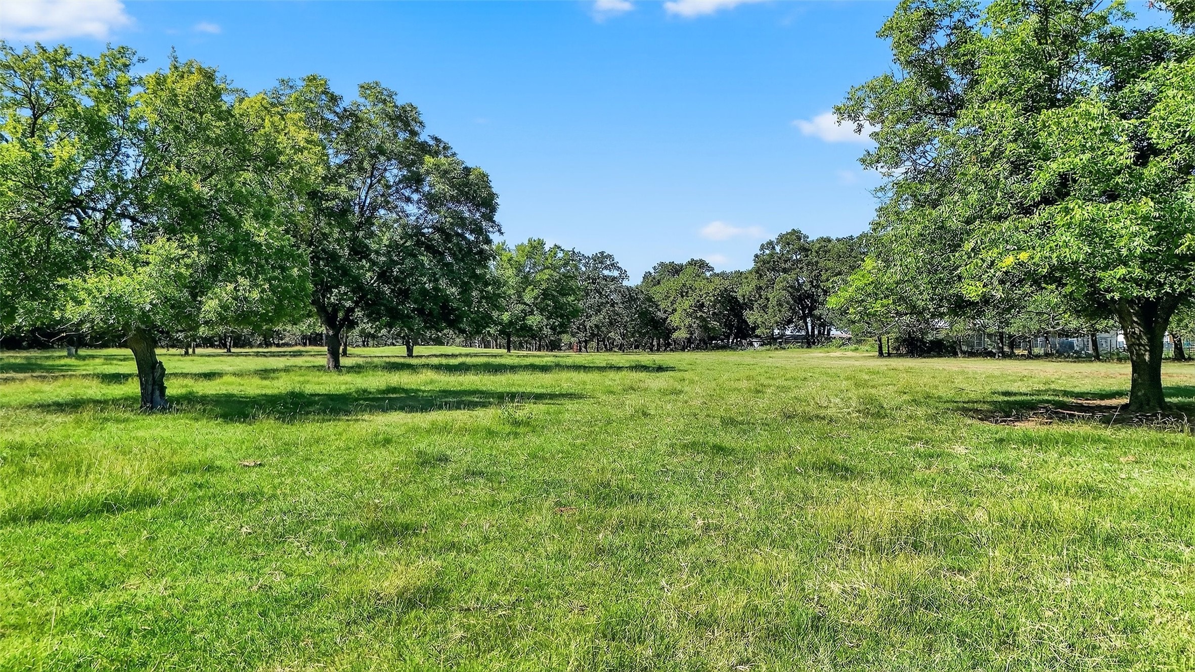 616 Spring Hill Road Aubrey TX 76227