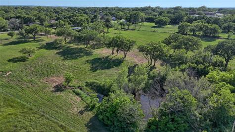 510 E Locust Street Nocona TX 76255