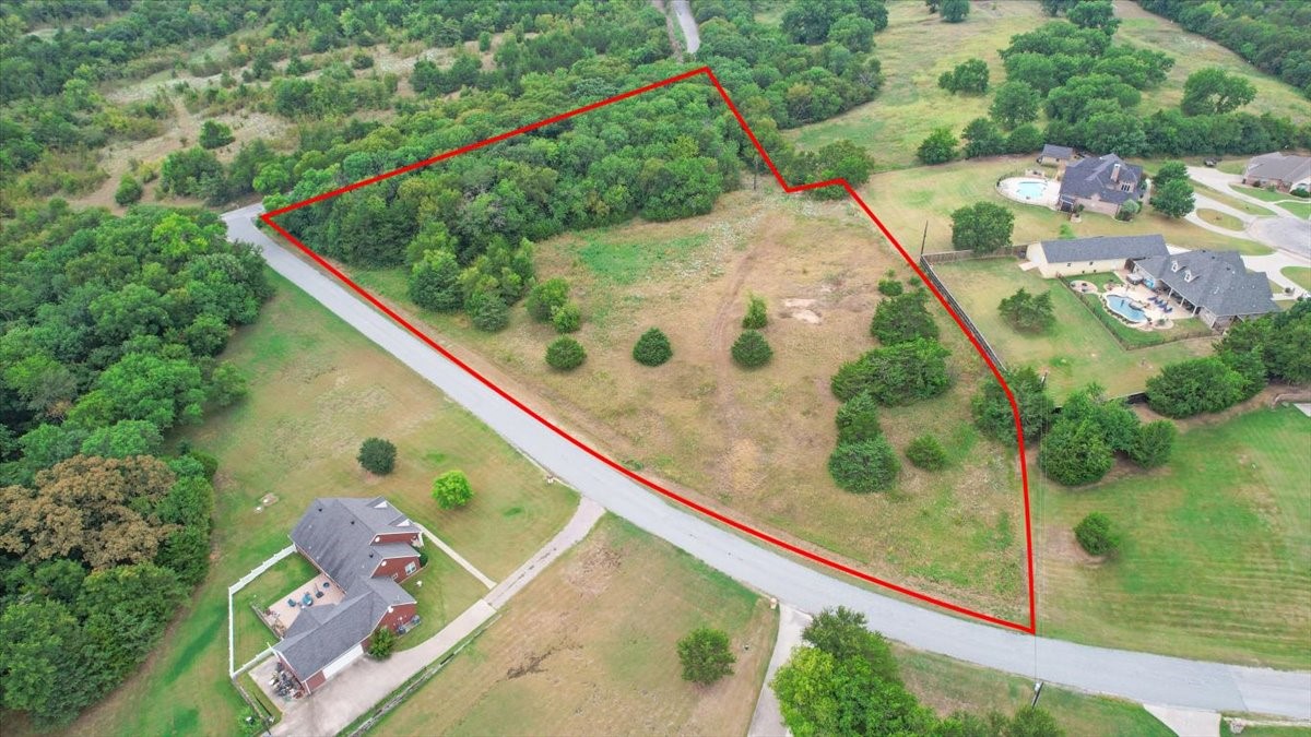 4 Fawn Hollow Trail Denison TX 75020